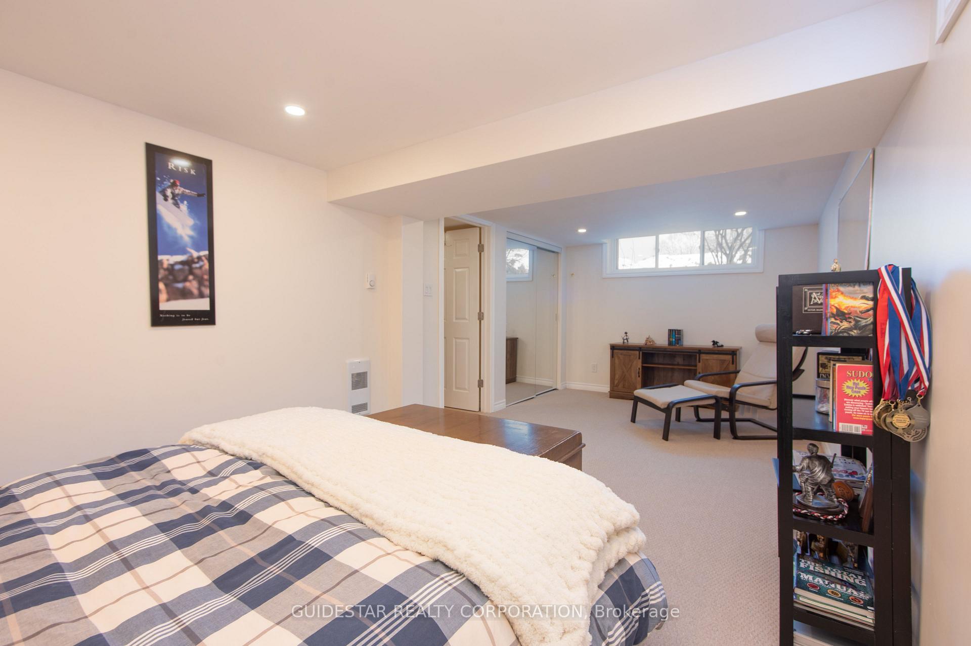 Photo 33 of 4 Solva Drive, Ottawa, Crystal Beach — HOMEH