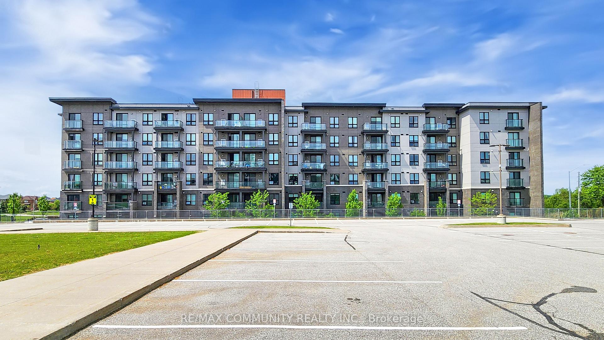 Photo 2 of Unit 312, 9700 9th Line, Markham, Greensborough — HOMEH