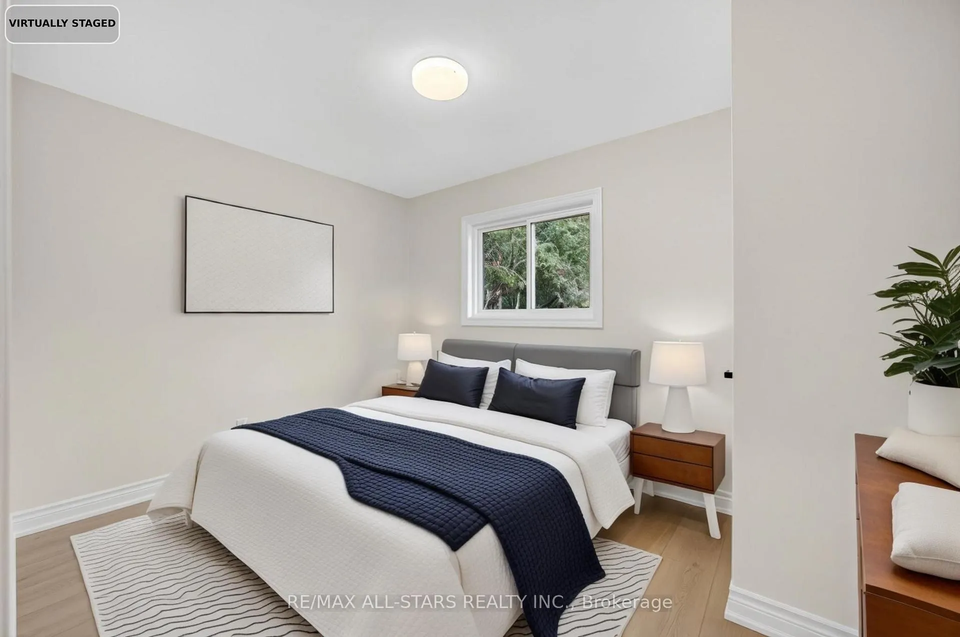 Photo 9 of 51 Garrett Drive, Georgina, Sutton & Jackson's Point — HOMEH