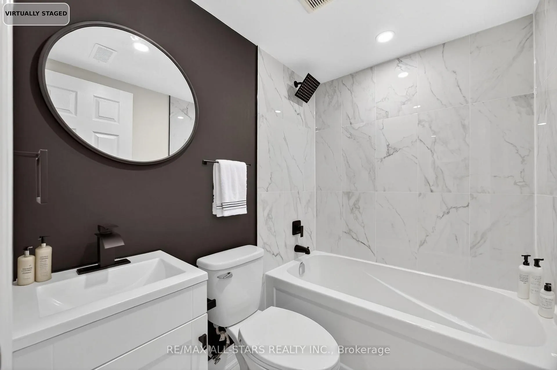 Photo 14 of 51 Garrett Drive, Georgina, Sutton & Jackson's Point — HOMEH