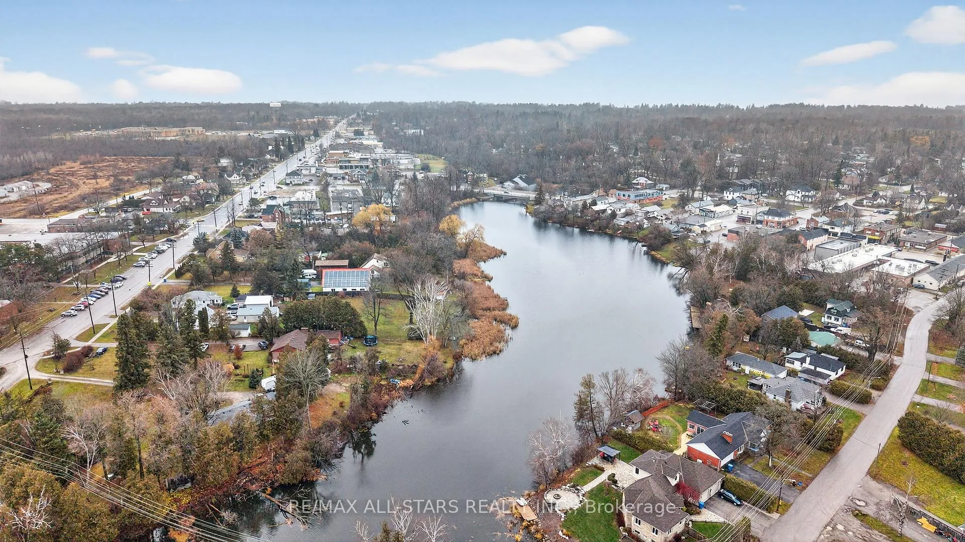 Photo 48 of 51 Garrett Drive, Georgina, Sutton & Jackson's Point — HOMEH