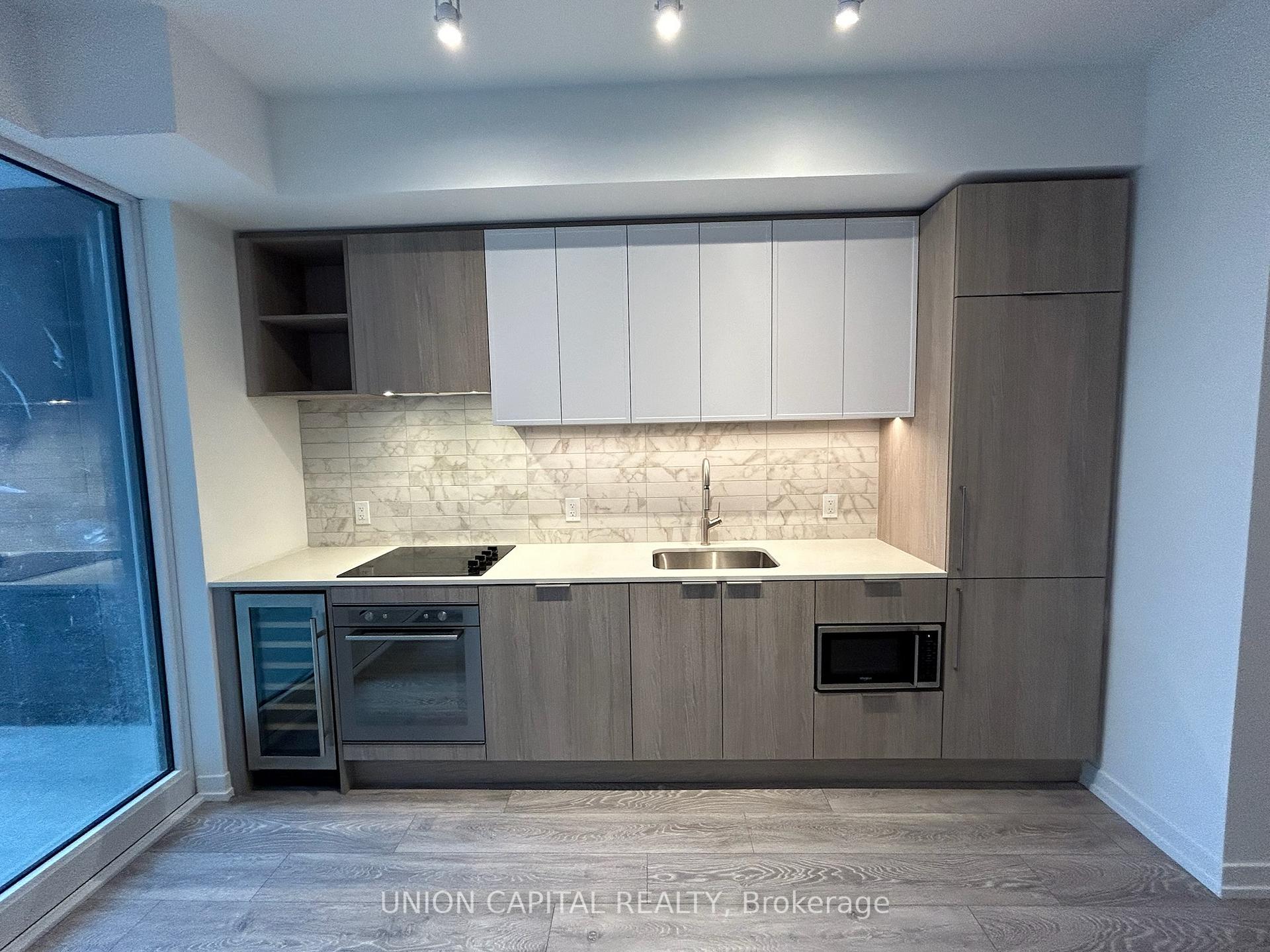 Photo 9 of Unit 1201, 2020 Bathurst Street, Toronto, Humewood-Cedarvale — HOMEH