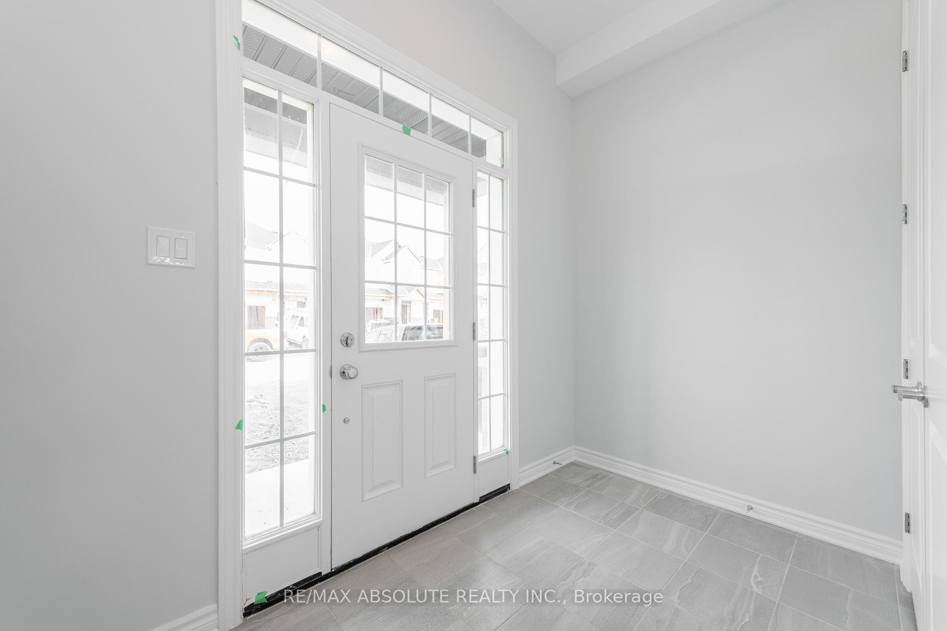 Photo 2 of 104 Mesa Drive, Ottawa, Barrhaven - Half Moon Bay — HOMEH
