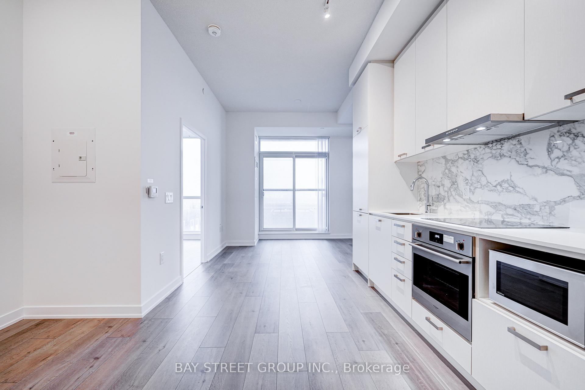 Photo 19 of Unit 509, 10 Honeycrisp Crescent, Vaughan, Vaughan Corporate Centre — HOMEH