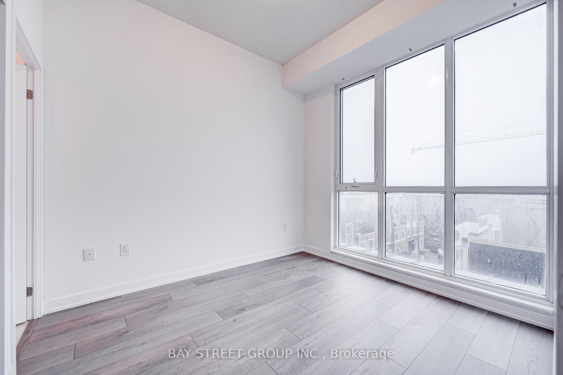 Photo 22 of Unit 509, 10 Honeycrisp Crescent, Vaughan, Vaughan Corporate Centre — HOMEH