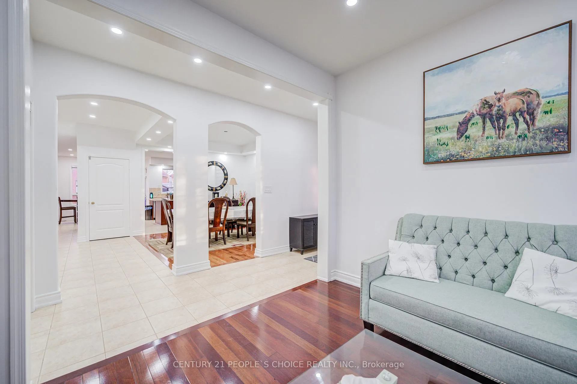 Photo 19 of 25 Dwyer Drive, Brampton, Gore Industrial North — HOMEH