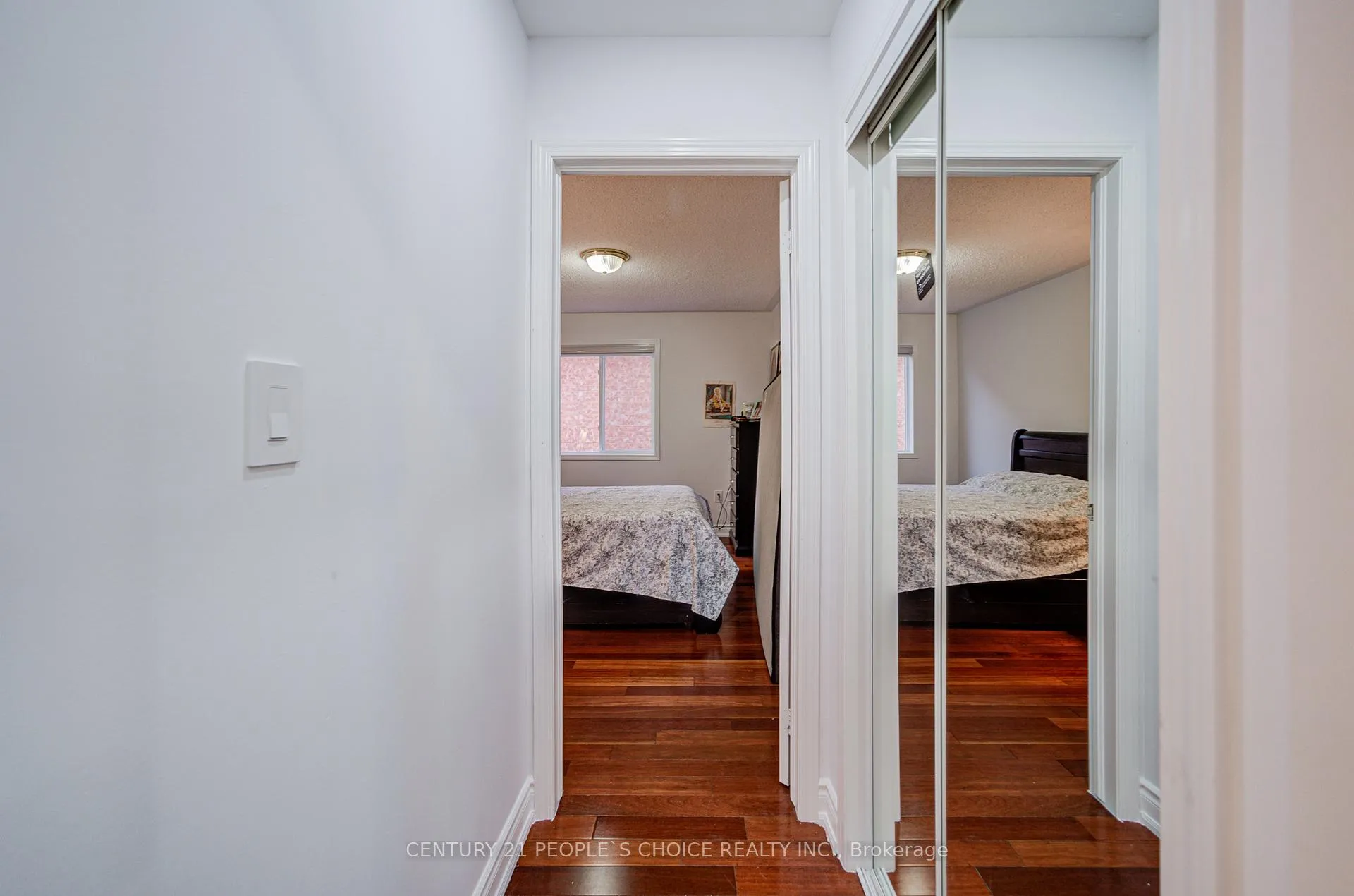 Photo 118 of 25 Dwyer Drive, Brampton, Gore Industrial North — HOMEH