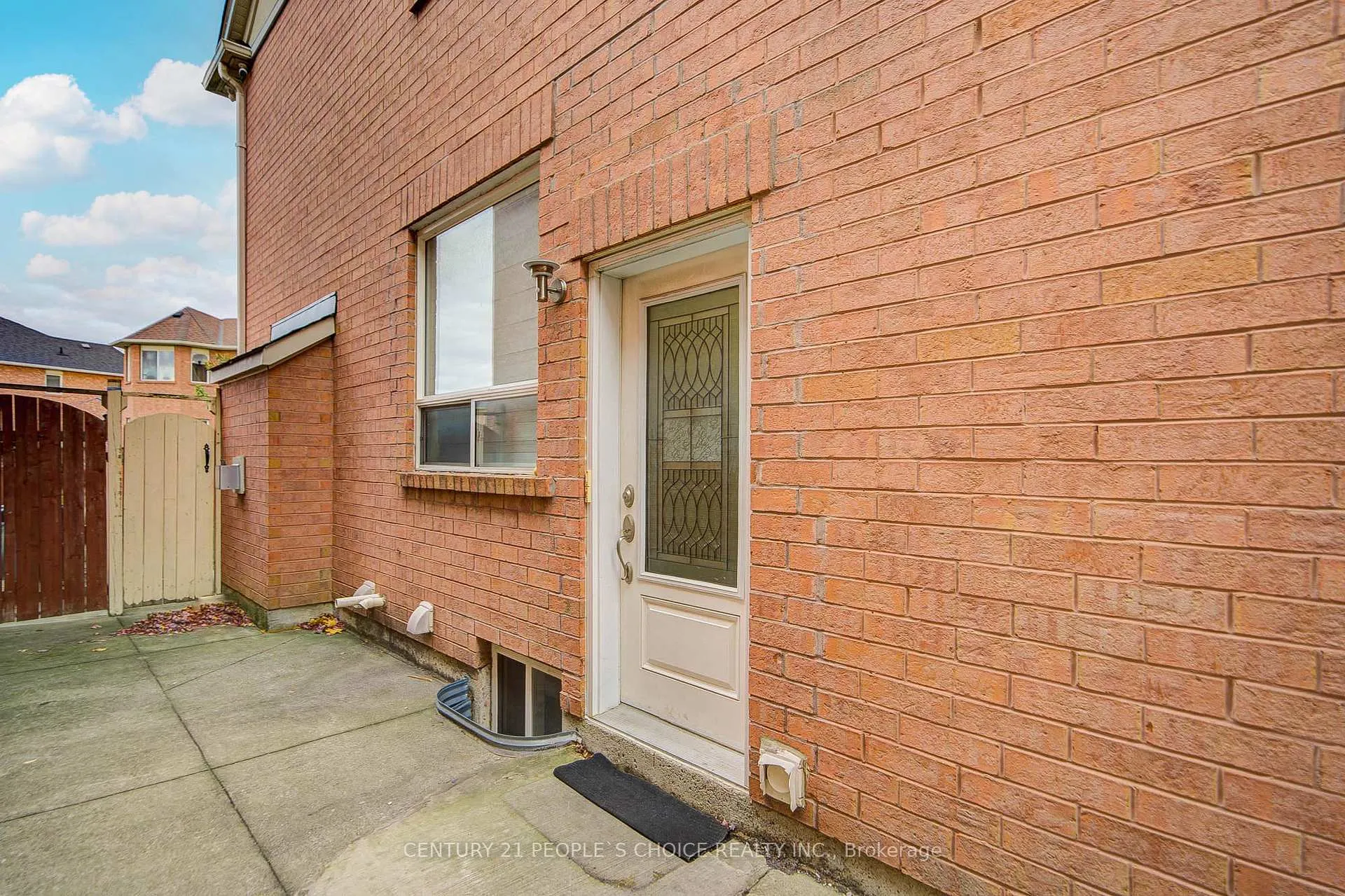 Photo 148 of 25 Dwyer Drive, Brampton, Gore Industrial North — HOMEH