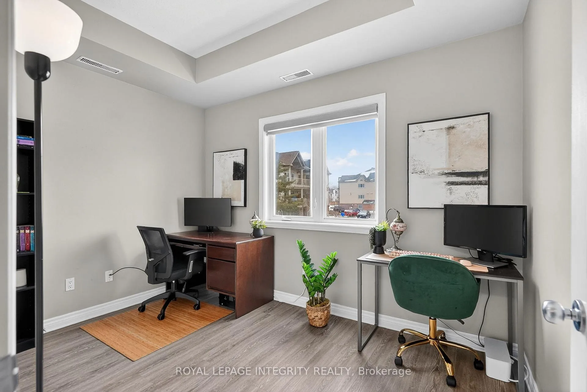 Photo 18 of Unit E, 156 Waterbridge Drive E, Ottawa, Barrhaven East — HOMEH