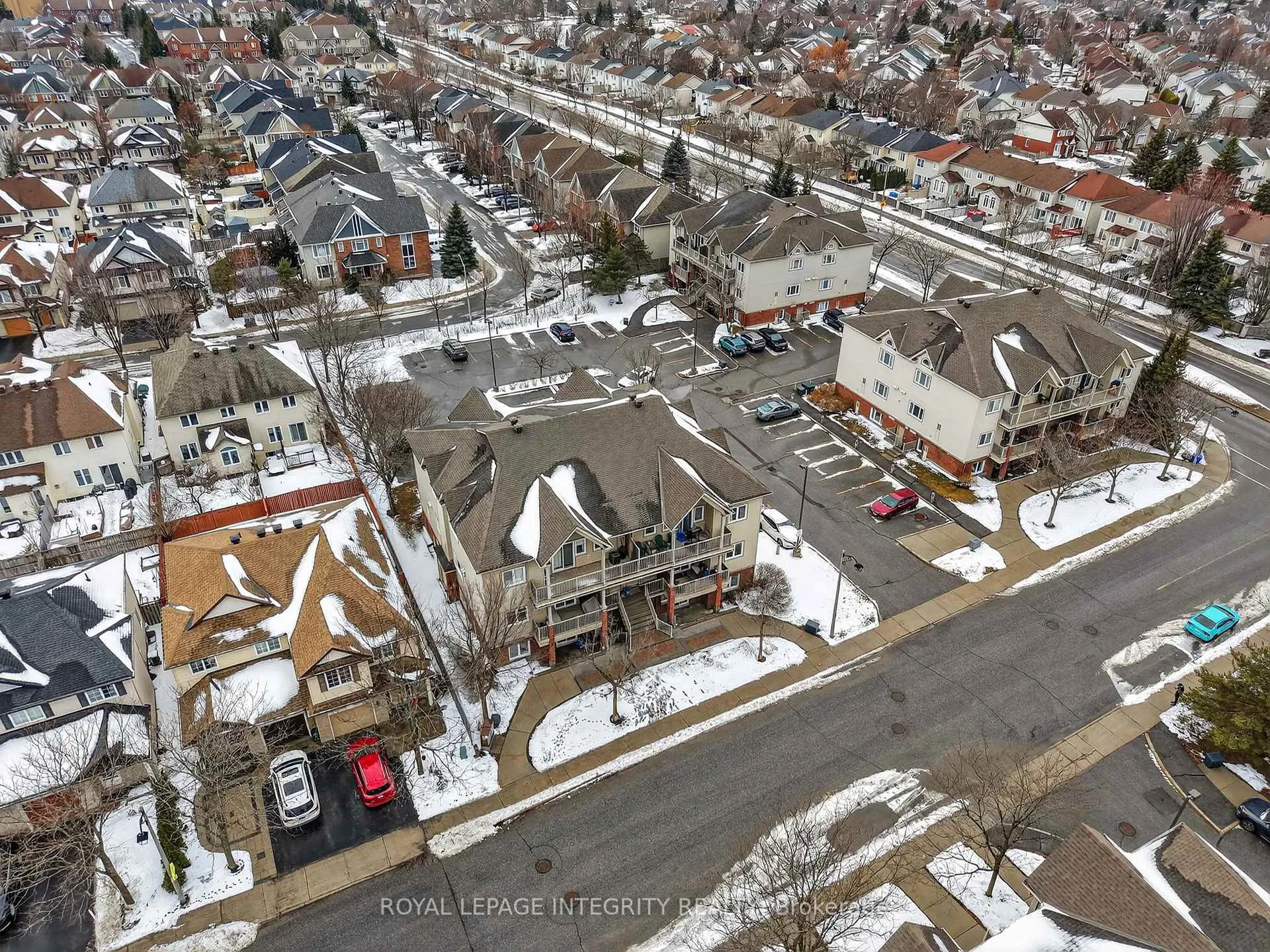 Photo 36 of Unit E, 156 Waterbridge Drive E, Ottawa, Barrhaven East — HOMEH