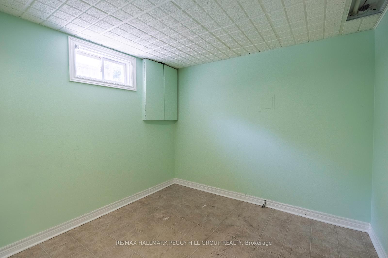 Photo 17 of 35 Ashburton Crescent, Essa, Angus — HOMEH