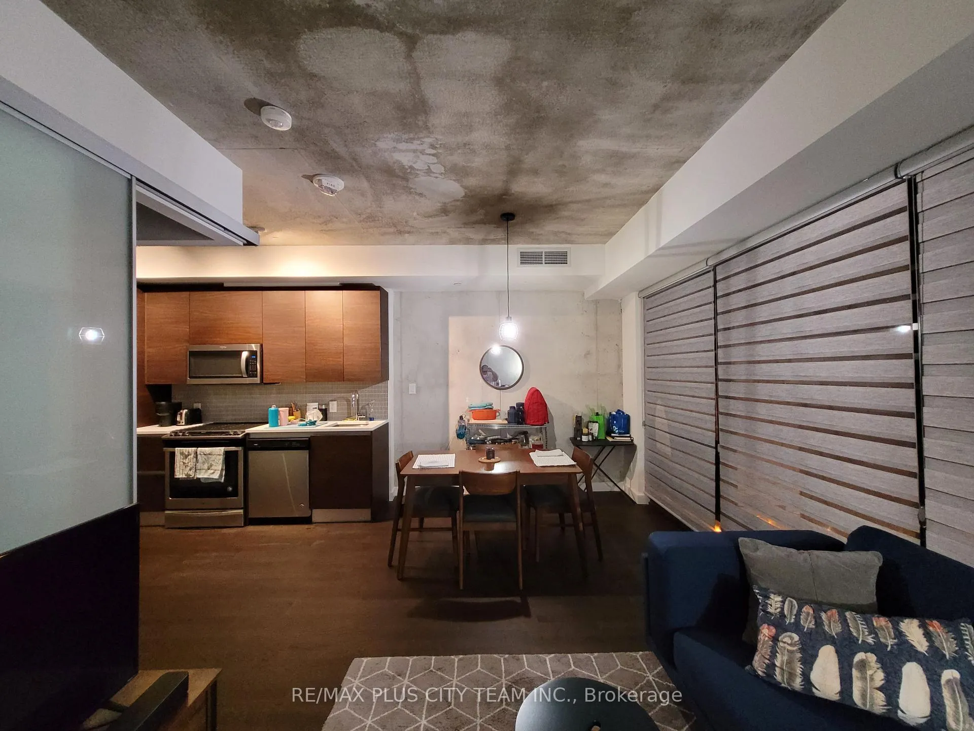Photo 3 of Unit 305, 246 Logan Avenue, Toronto, South Riverdale — HOMEH