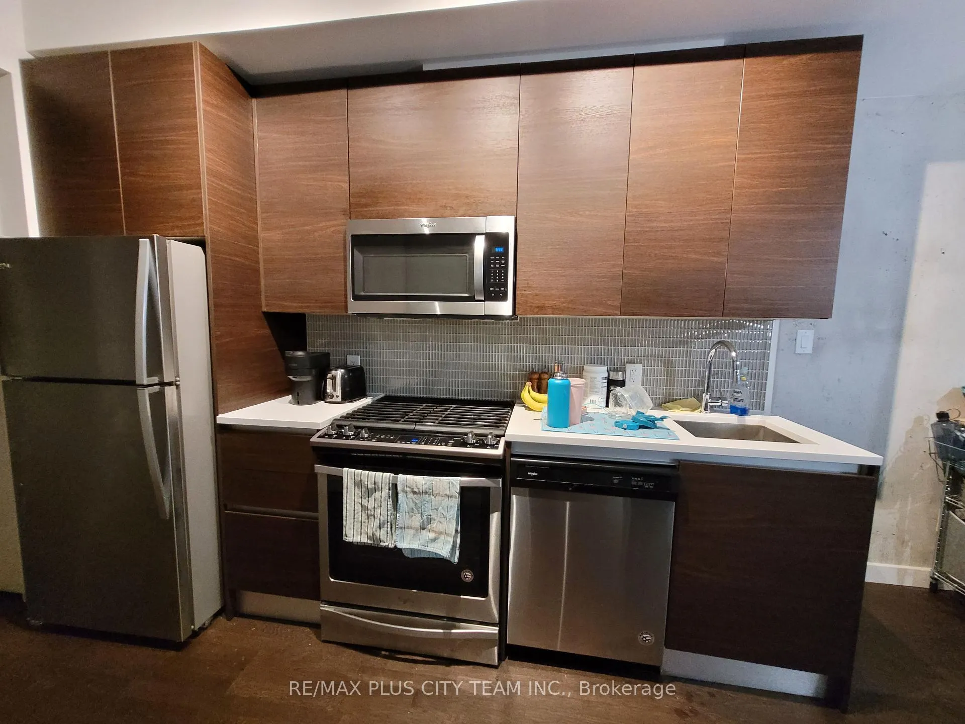 Photo 5 of Unit 305, 246 Logan Avenue, Toronto, South Riverdale — HOMEH