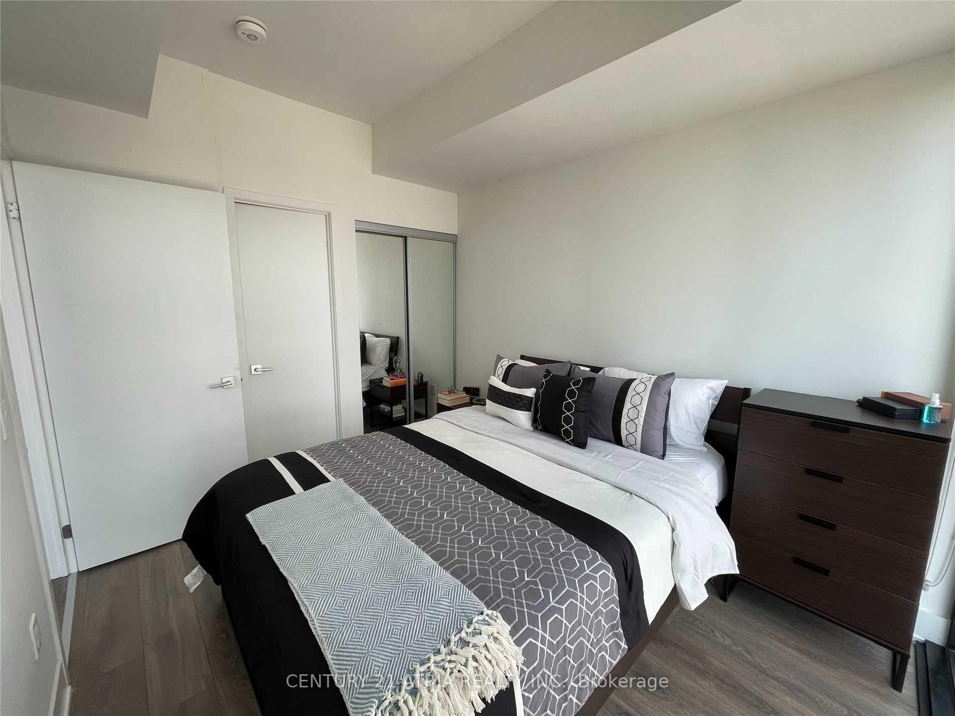 Photo 16 of Unit 2301, 2916 Highway 7 Road, Vaughan, Concord — HOMEH