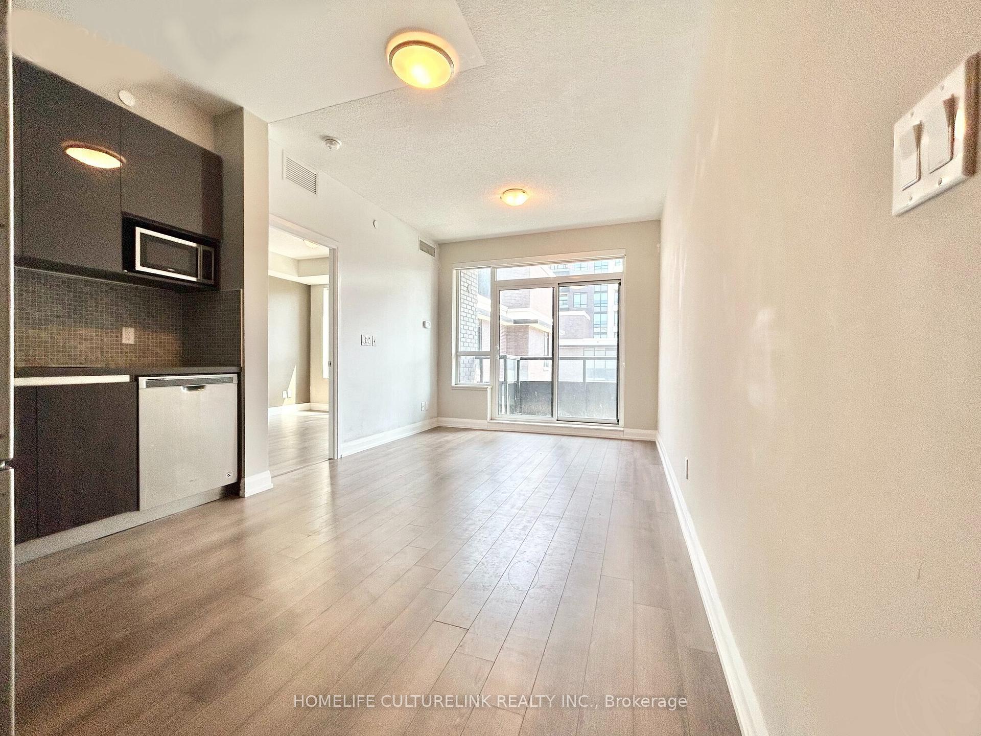 Photo 7 of Unit 729, 25 Water Walk Drive, Markham, Unionville — HOMEH