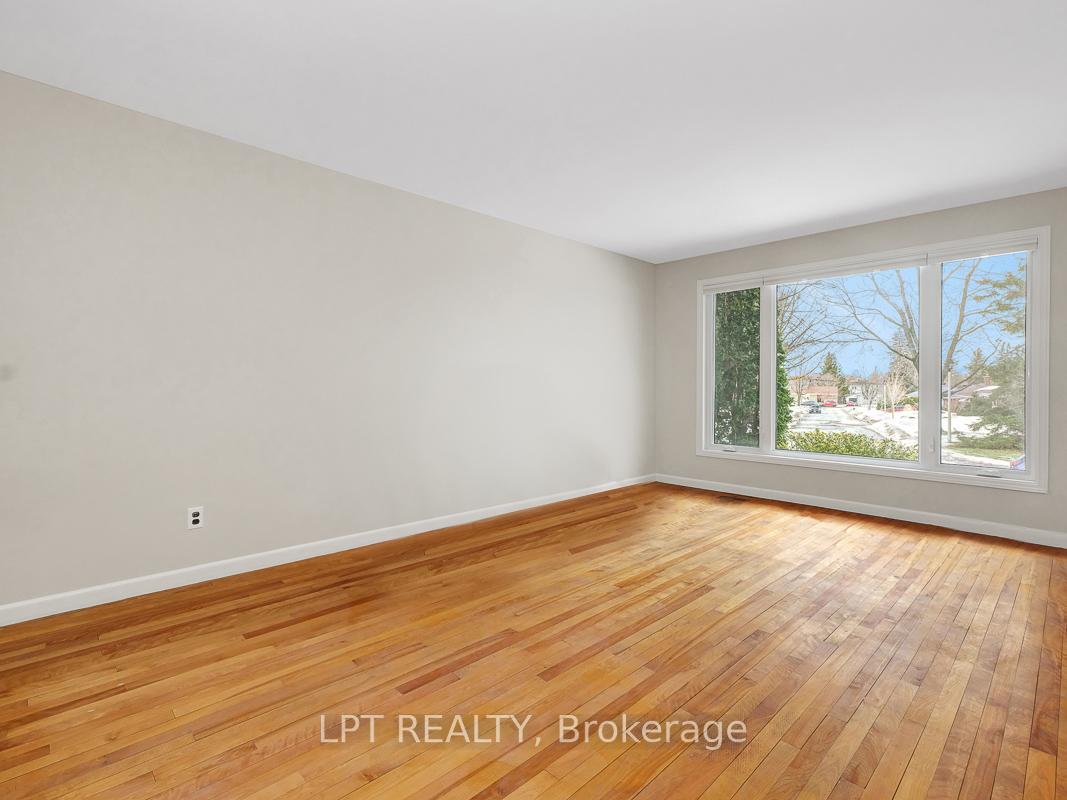 Photo 5 of 2058 Tilson Street, Ottawa, Elmvale Acres — HOMEH