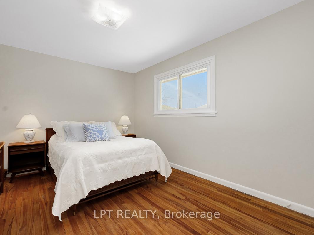 Photo 11 of 2058 Tilson Street, Ottawa, Elmvale Acres — HOMEH