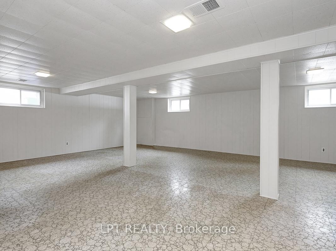 Photo 17 of 2058 Tilson Street, Ottawa, Elmvale Acres — HOMEH
