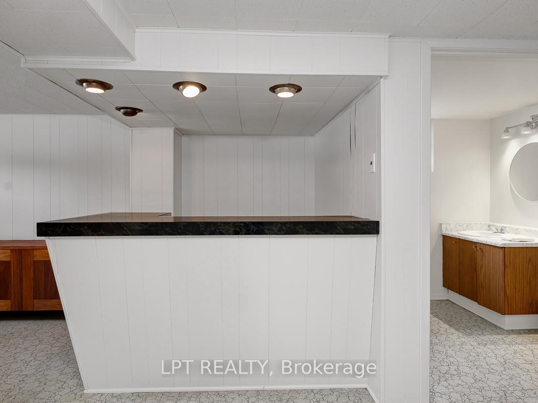 Photo 22 of 2058 Tilson Street, Ottawa, Elmvale Acres — HOMEH