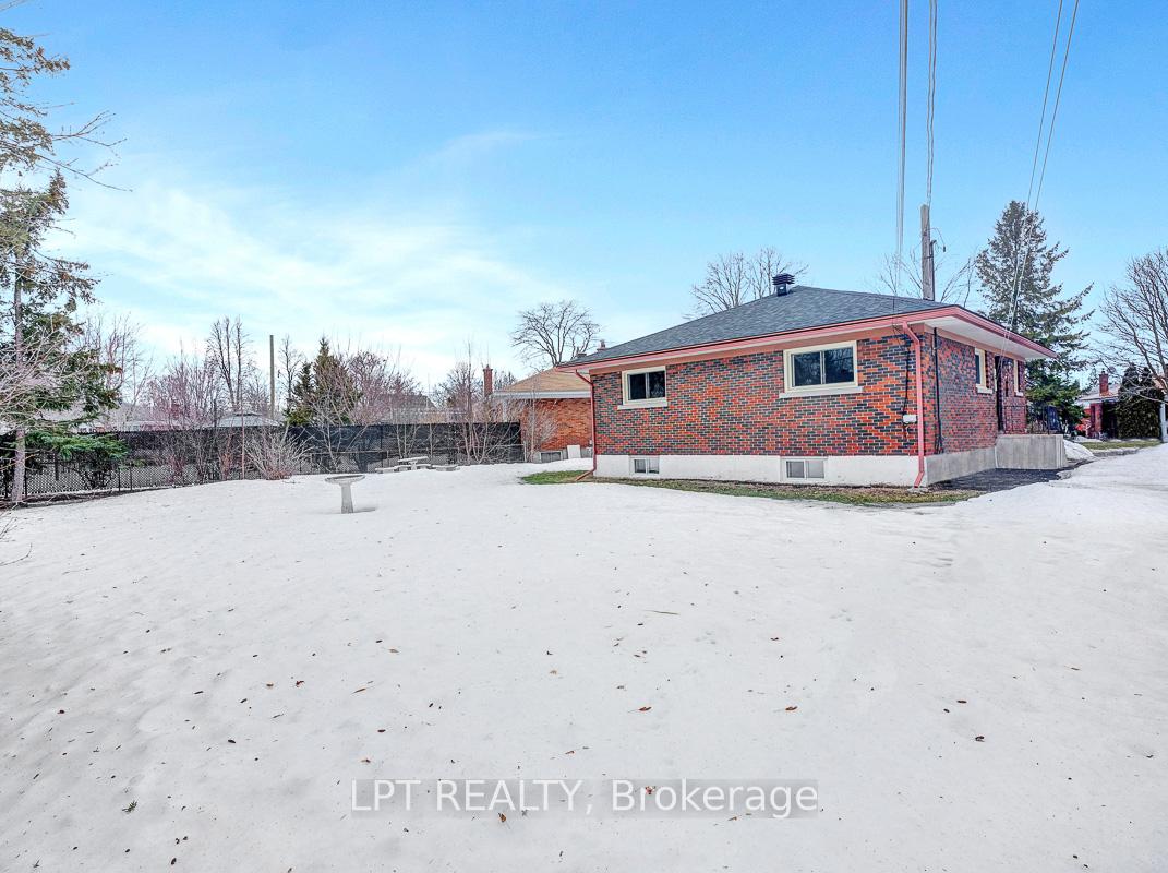 Photo 29 of 2058 Tilson Street, Ottawa, Elmvale Acres — HOMEH
