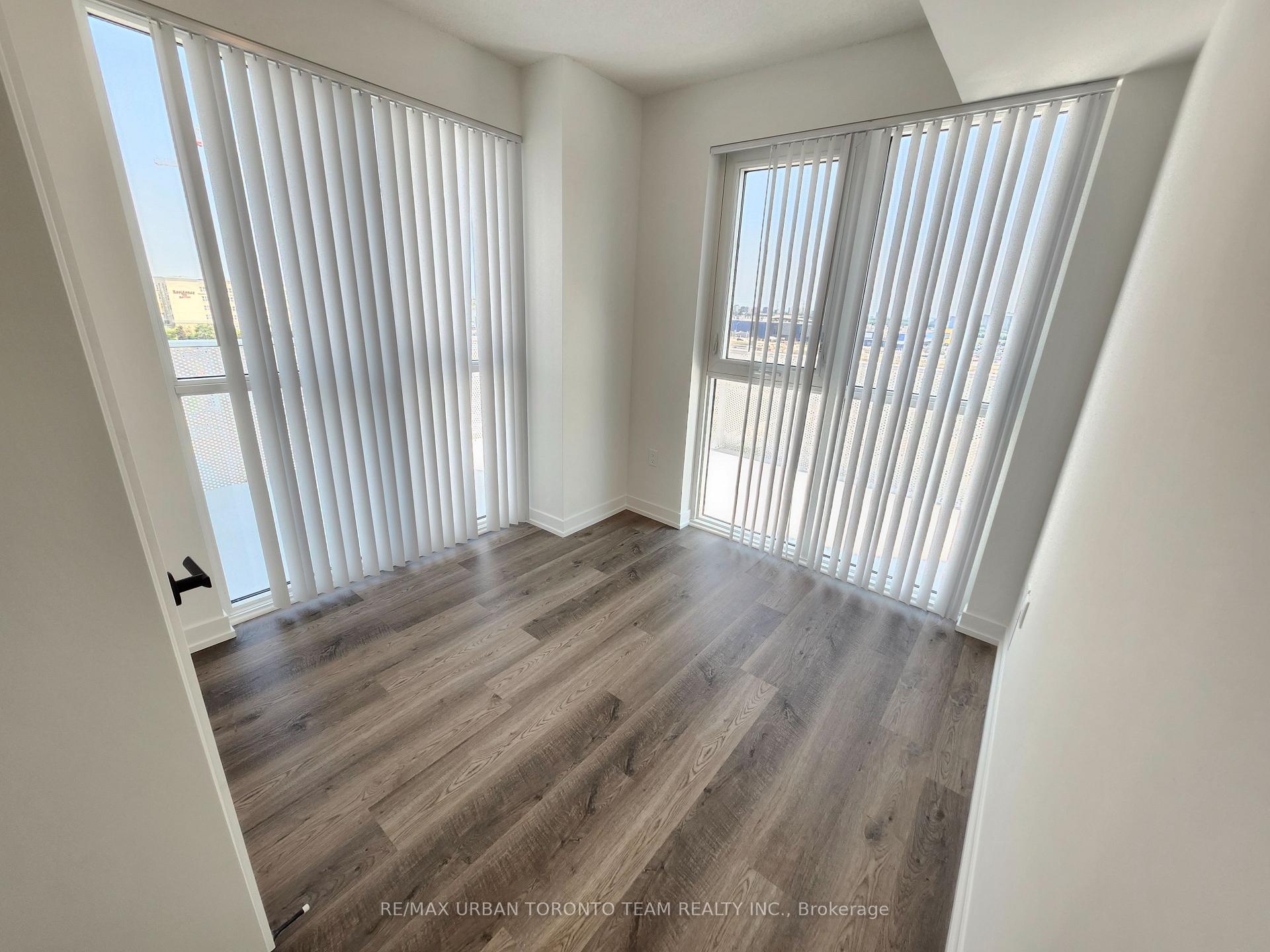 Photo 3 of Unit 703, 195 Commerce Street, Vaughan, Vaughan Corporate Centre — HOMEH