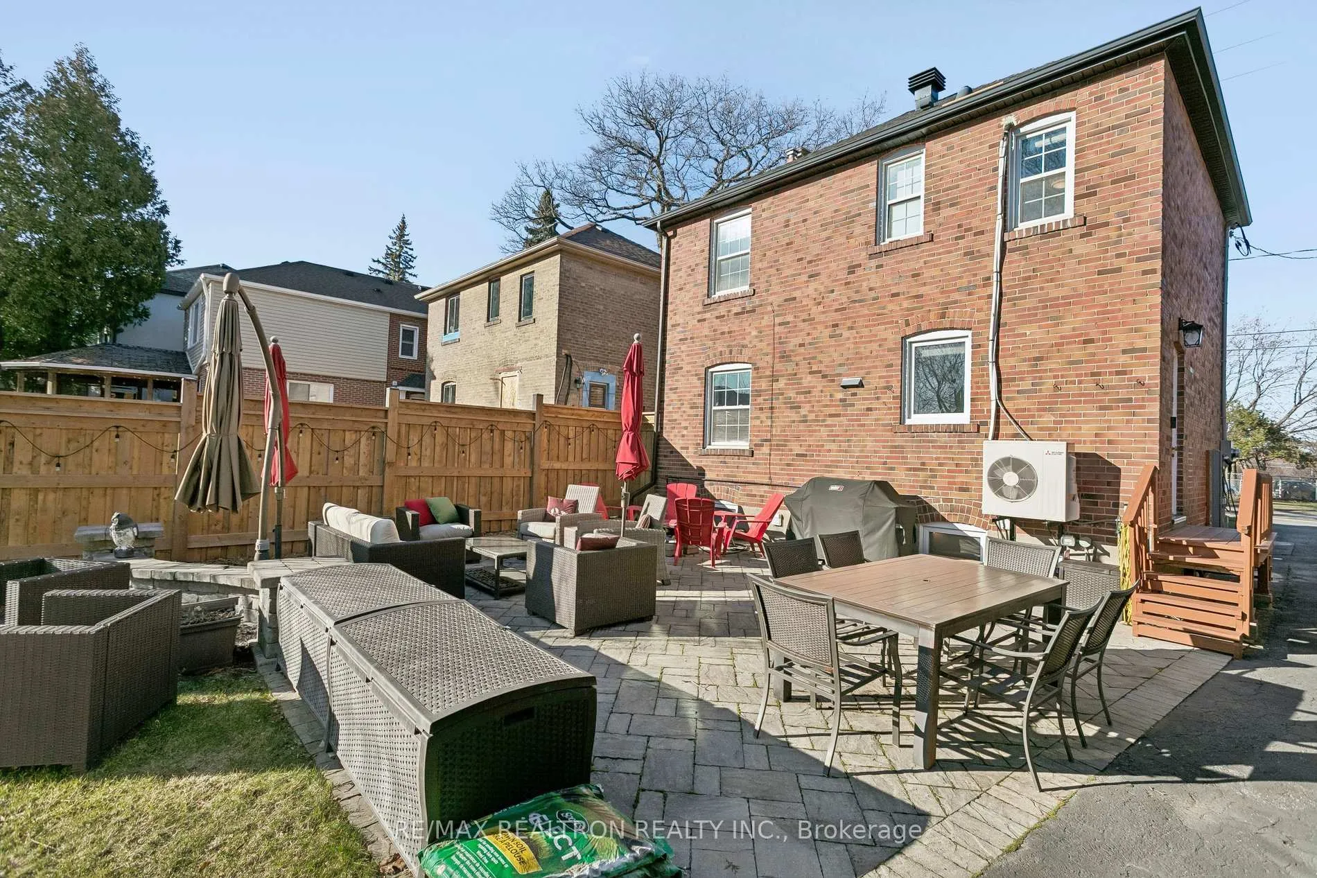Photo 29 of 180 Windermere Avenue, Toronto, High Park-Swansea — HOMEH