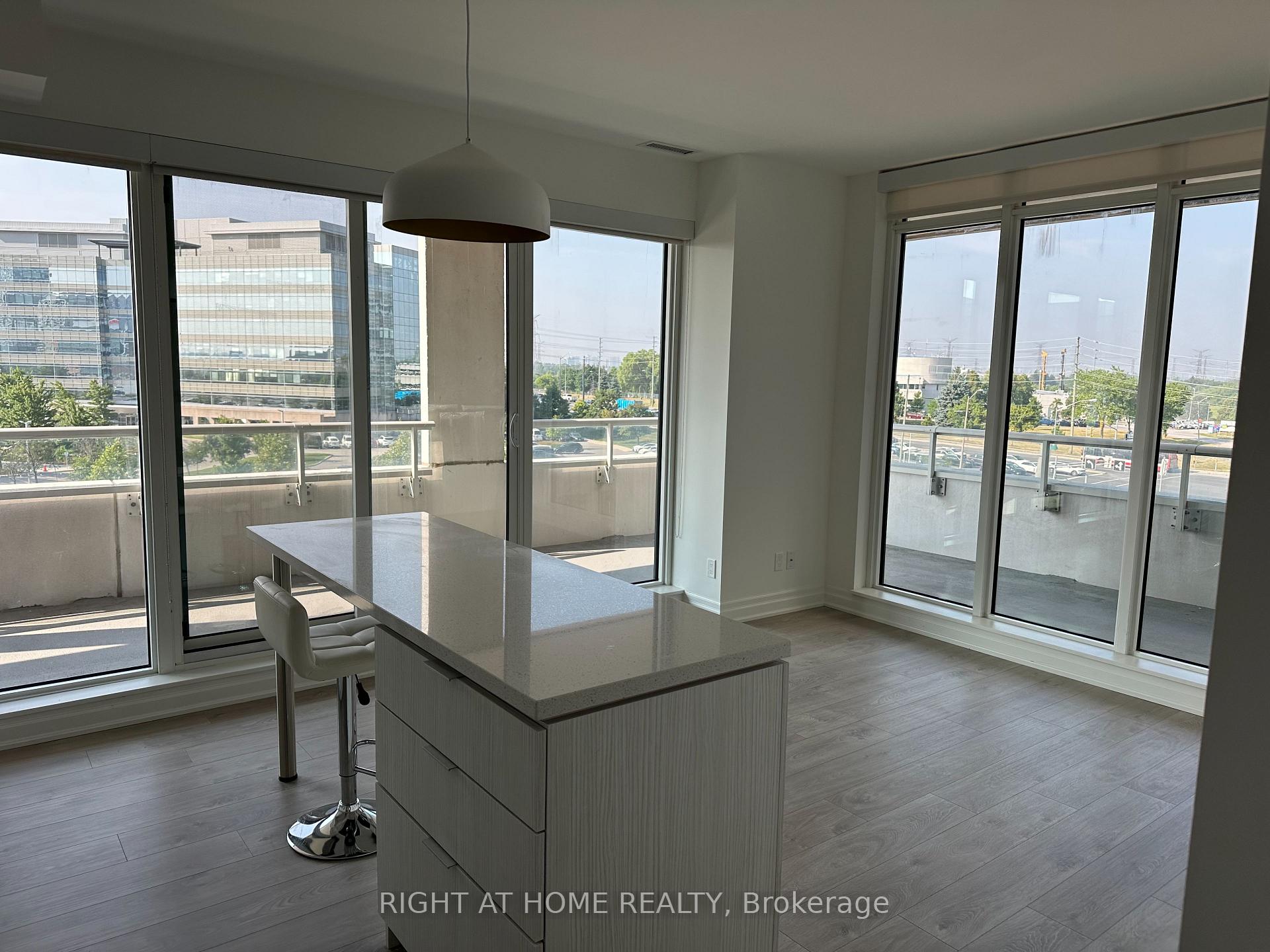 Photo 2 of Unit 513, 8 Rouge Valley Drive W, Markham, Unionville — HOMEH
