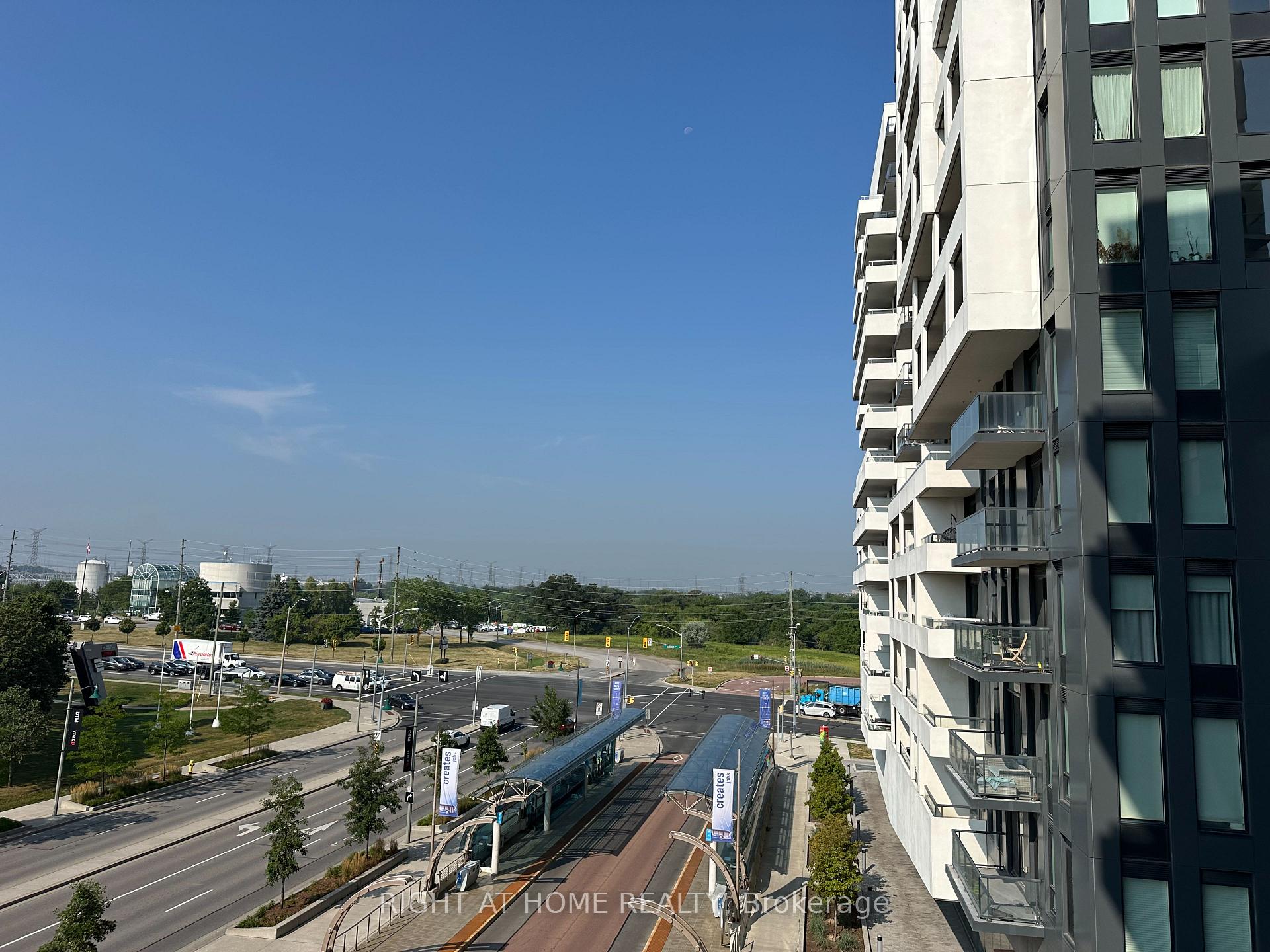 Photo 12 of Unit 513, 8 Rouge Valley Drive W, Markham, Unionville — HOMEH