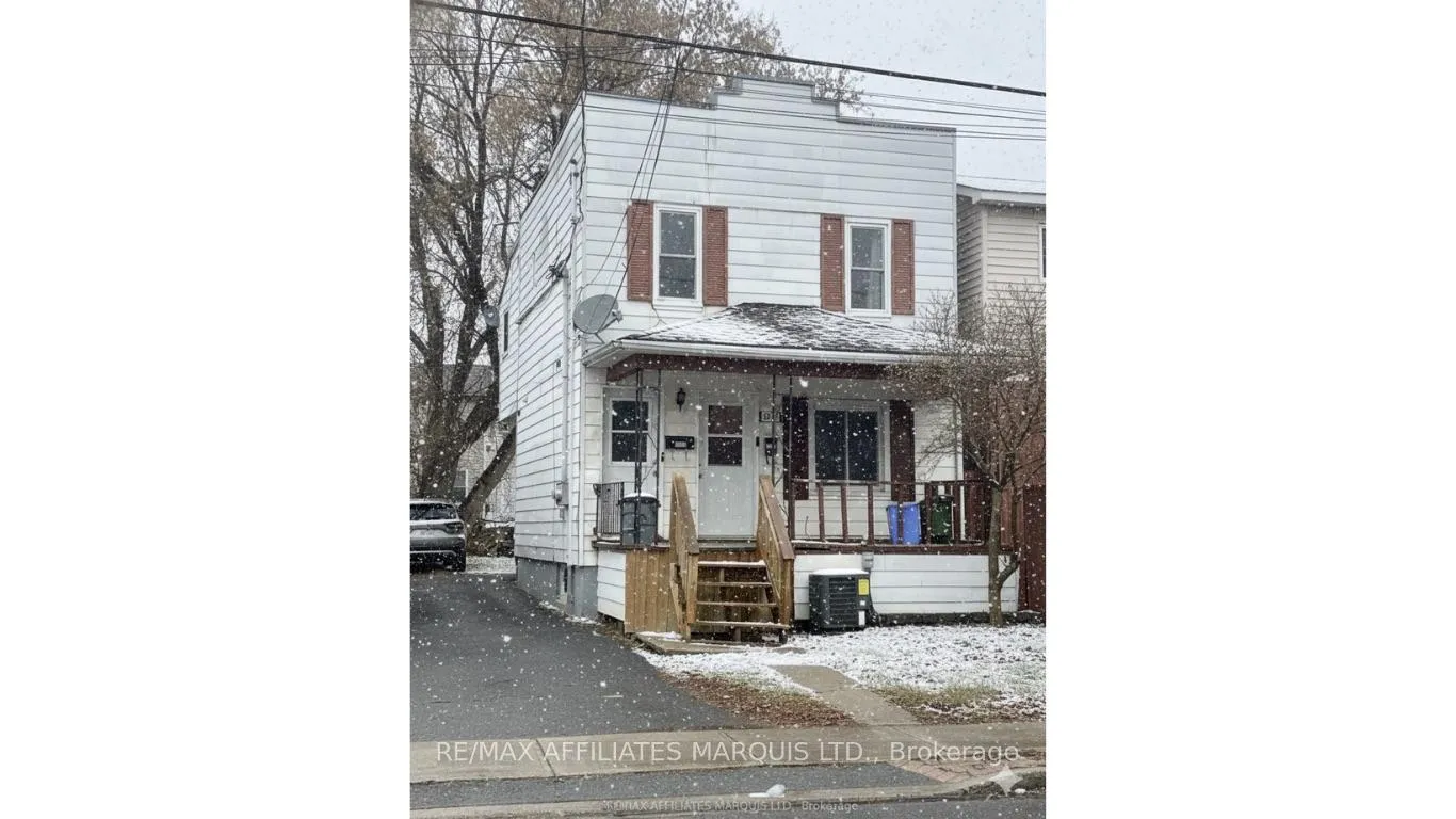 Front of 302 Mcconnell Avenue