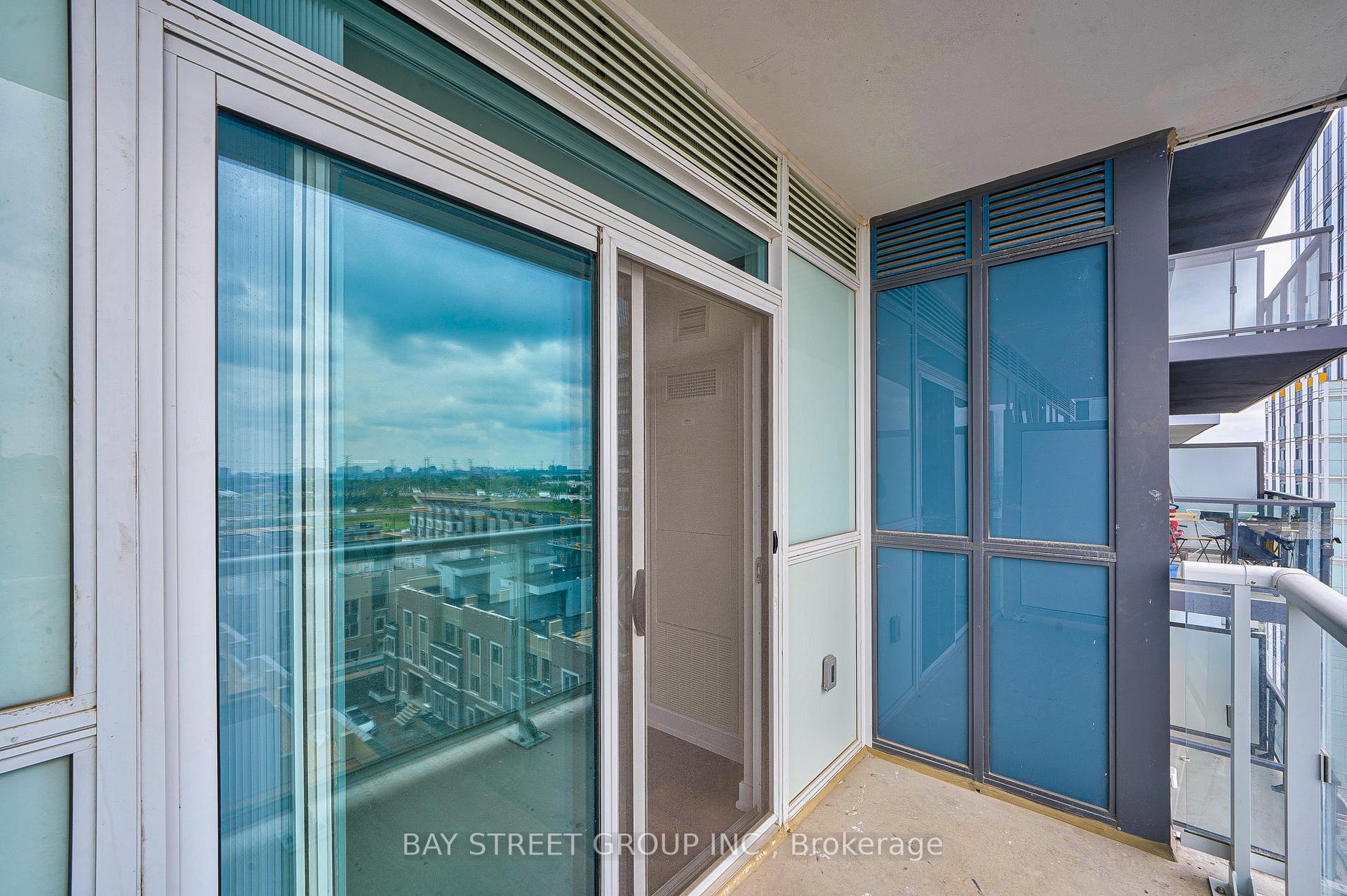 Photo 54 of Unit 806, 38 Honeycrisp Crescent, Vaughan, Vaughan Corporate Centre — HOMEH