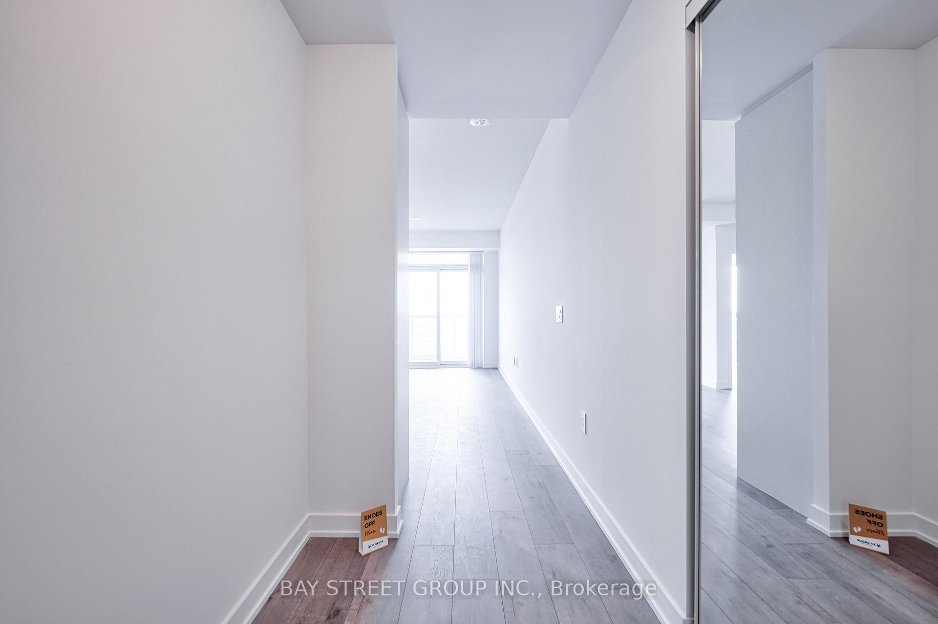 Photo 29 of Unit 806, 38 Honeycrisp Crescent, Vaughan, Vaughan Corporate Centre — HOMEH