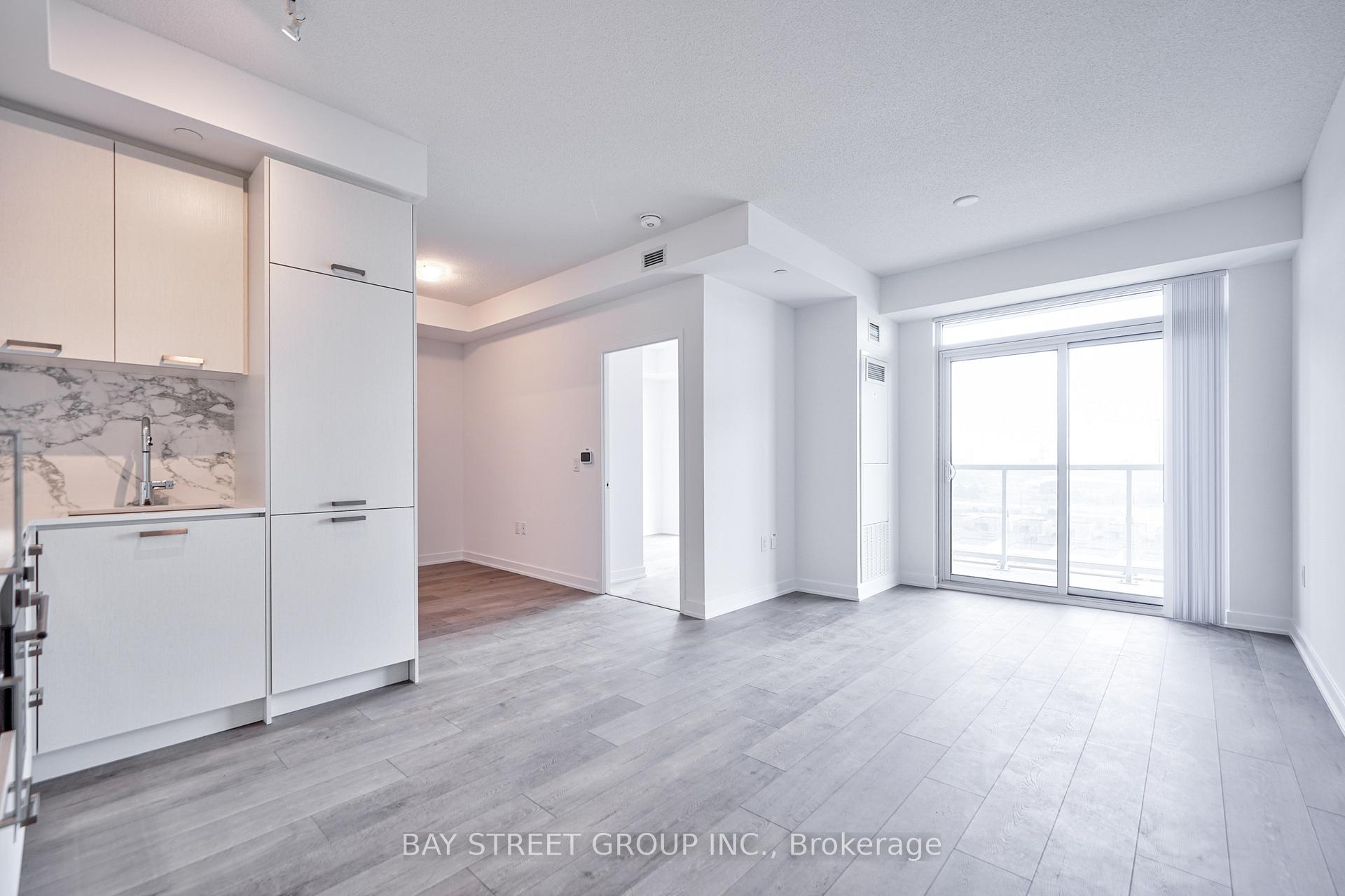 Photo 31 of Unit 806, 38 Honeycrisp Crescent, Vaughan, Vaughan Corporate Centre — HOMEH