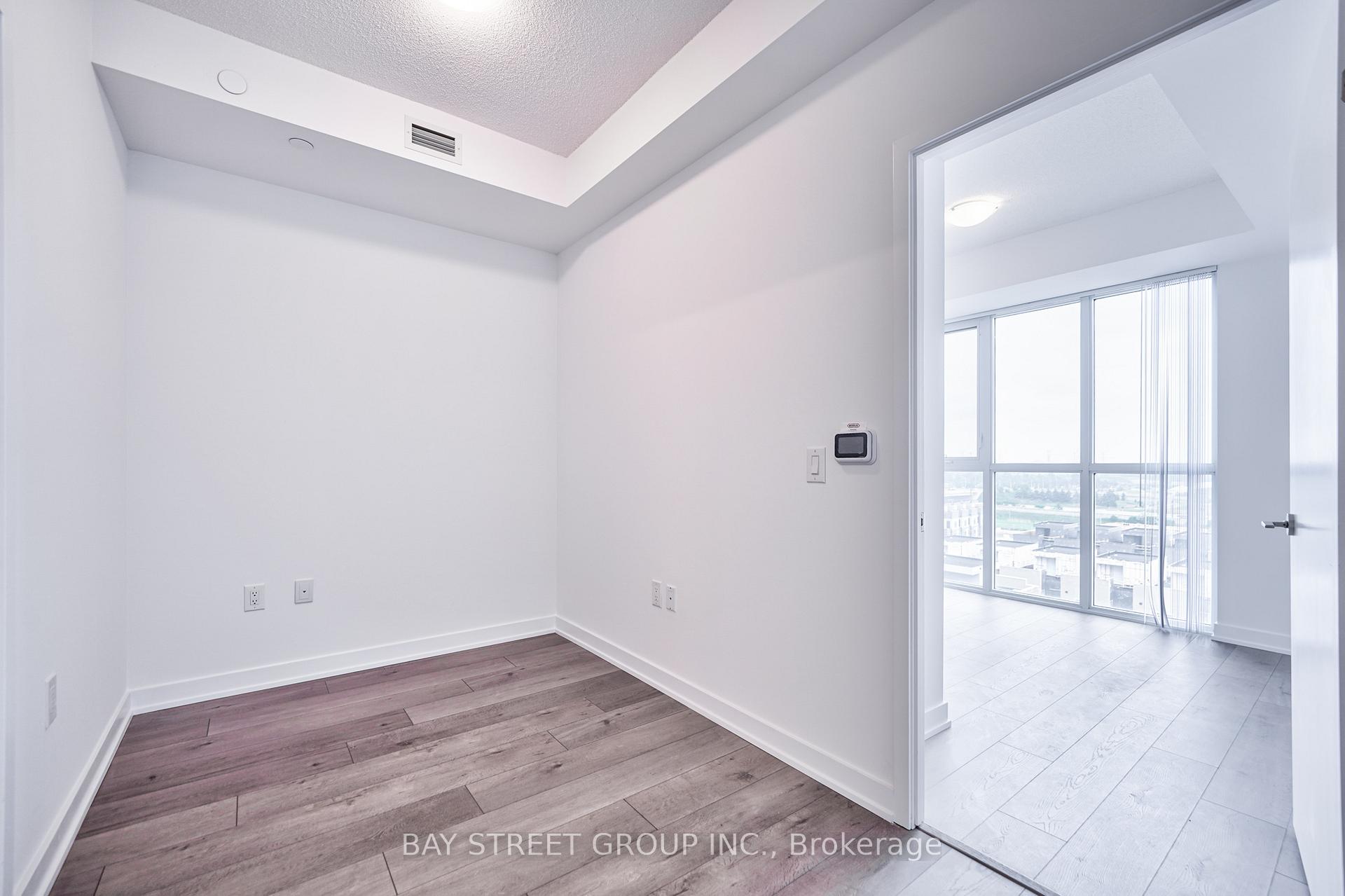 Photo 62 of Unit 806, 38 Honeycrisp Crescent, Vaughan, Vaughan Corporate Centre — HOMEH