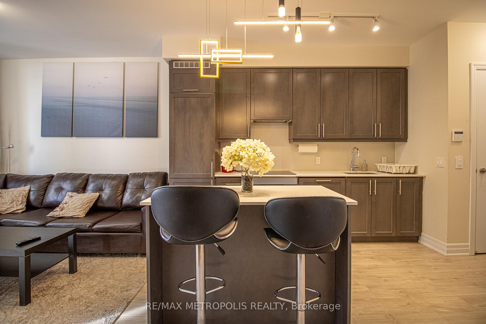 Photo 17 of Unit 604, 9085 Jane Street, Vaughan, Concord — HOMEH