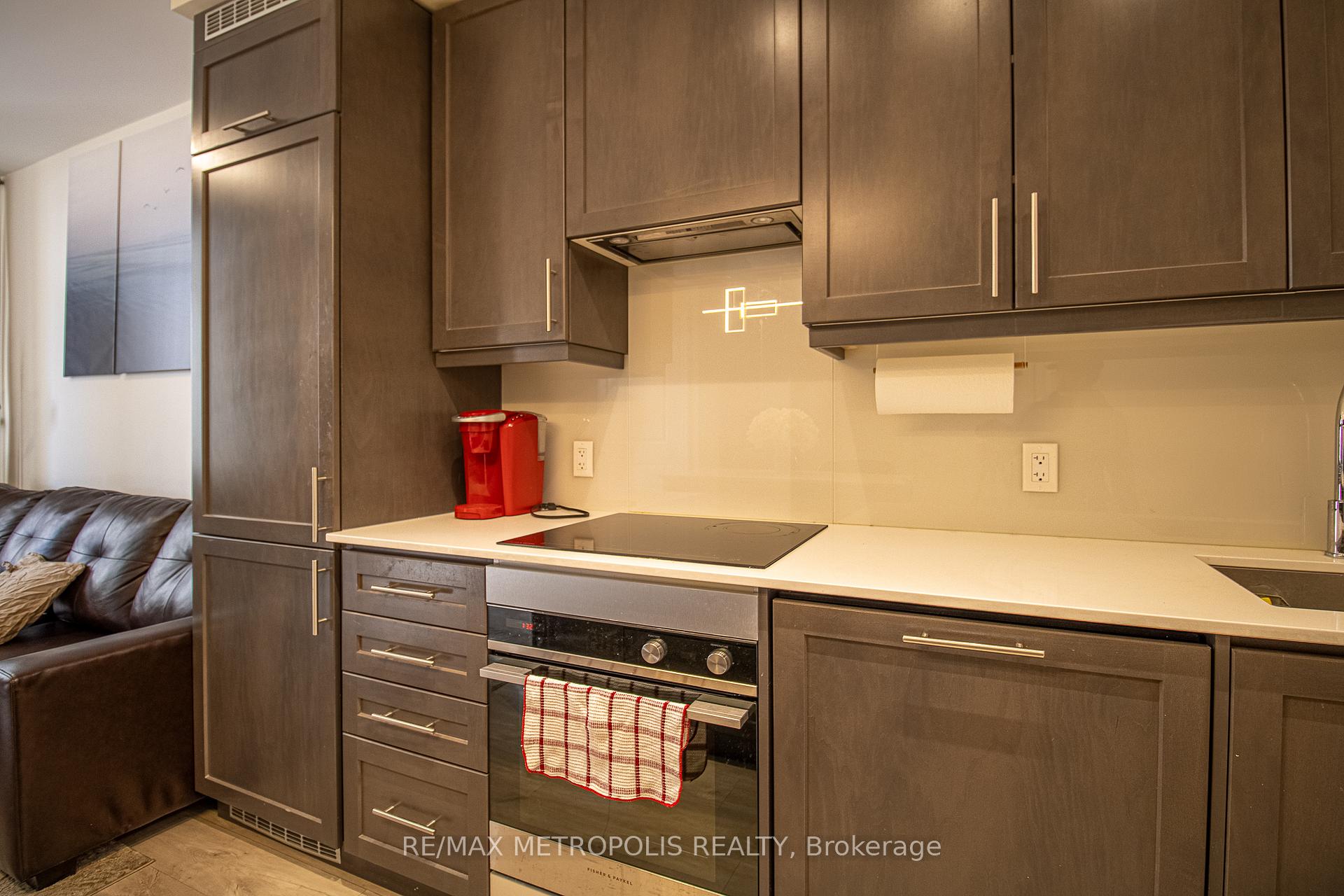 Photo 18 of Unit 604, 9085 Jane Street, Vaughan, Concord — HOMEH