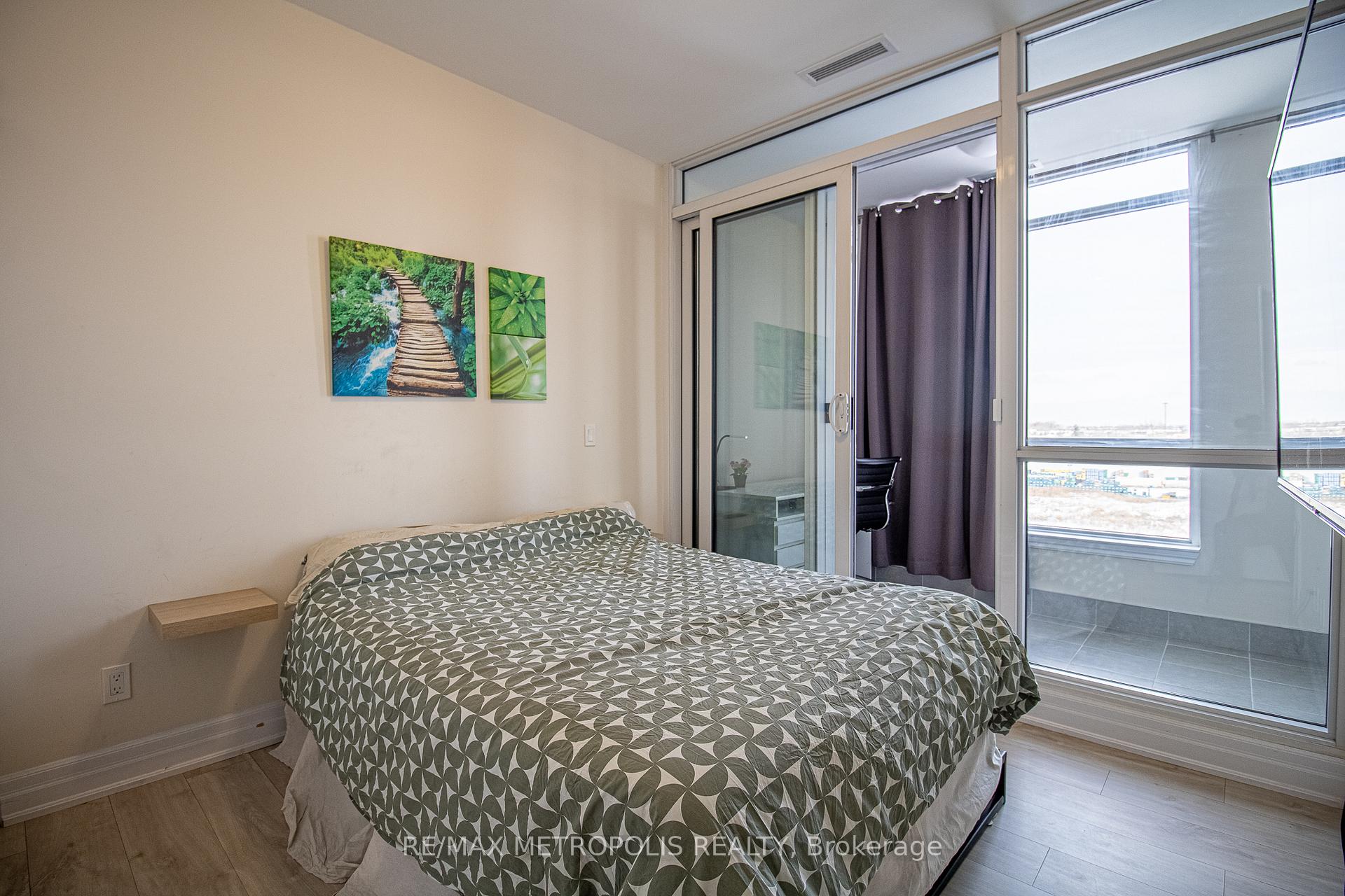 Photo 23 of Unit 604, 9085 Jane Street, Vaughan, Concord — HOMEH