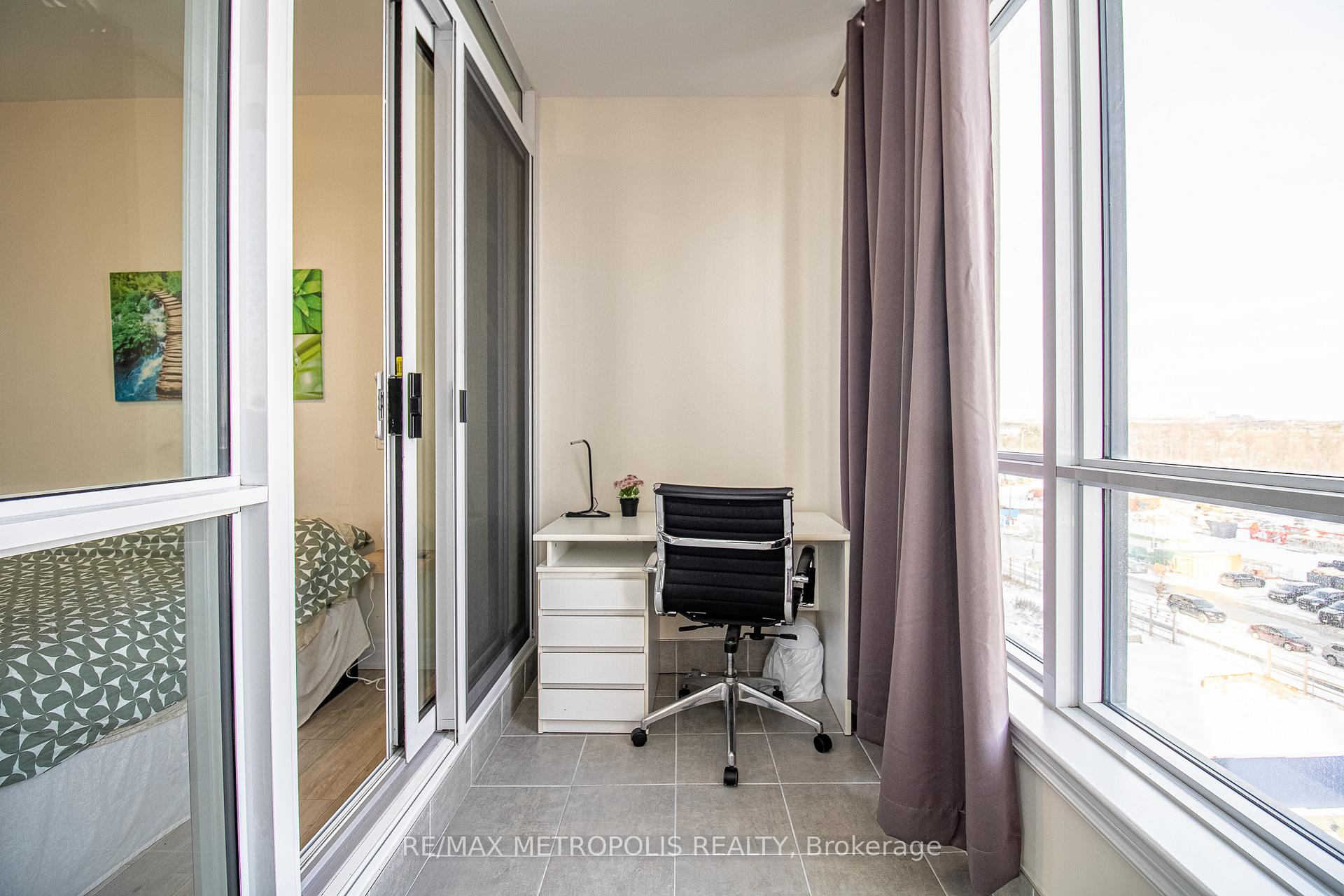 Photo 25 of Unit 604, 9085 Jane Street, Vaughan, Concord — HOMEH