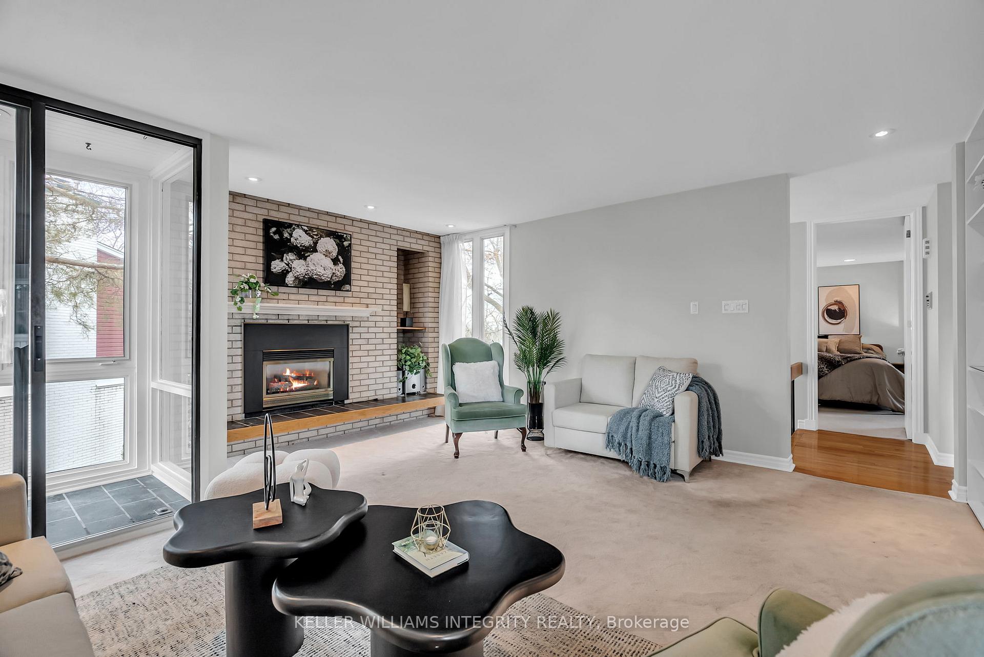 Photo 18 of 3 Commanche Drive, Ottawa, City View/Skyline/Fisher Heights/Parkwood Hills — HOMEH