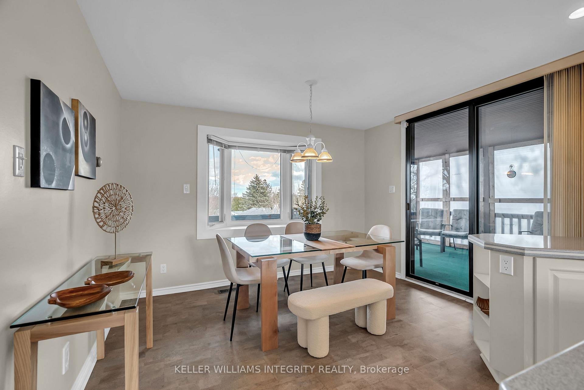 Photo 30 of 3 Commanche Drive, Ottawa, City View/Skyline/Fisher Heights/Parkwood Hills — HOMEH