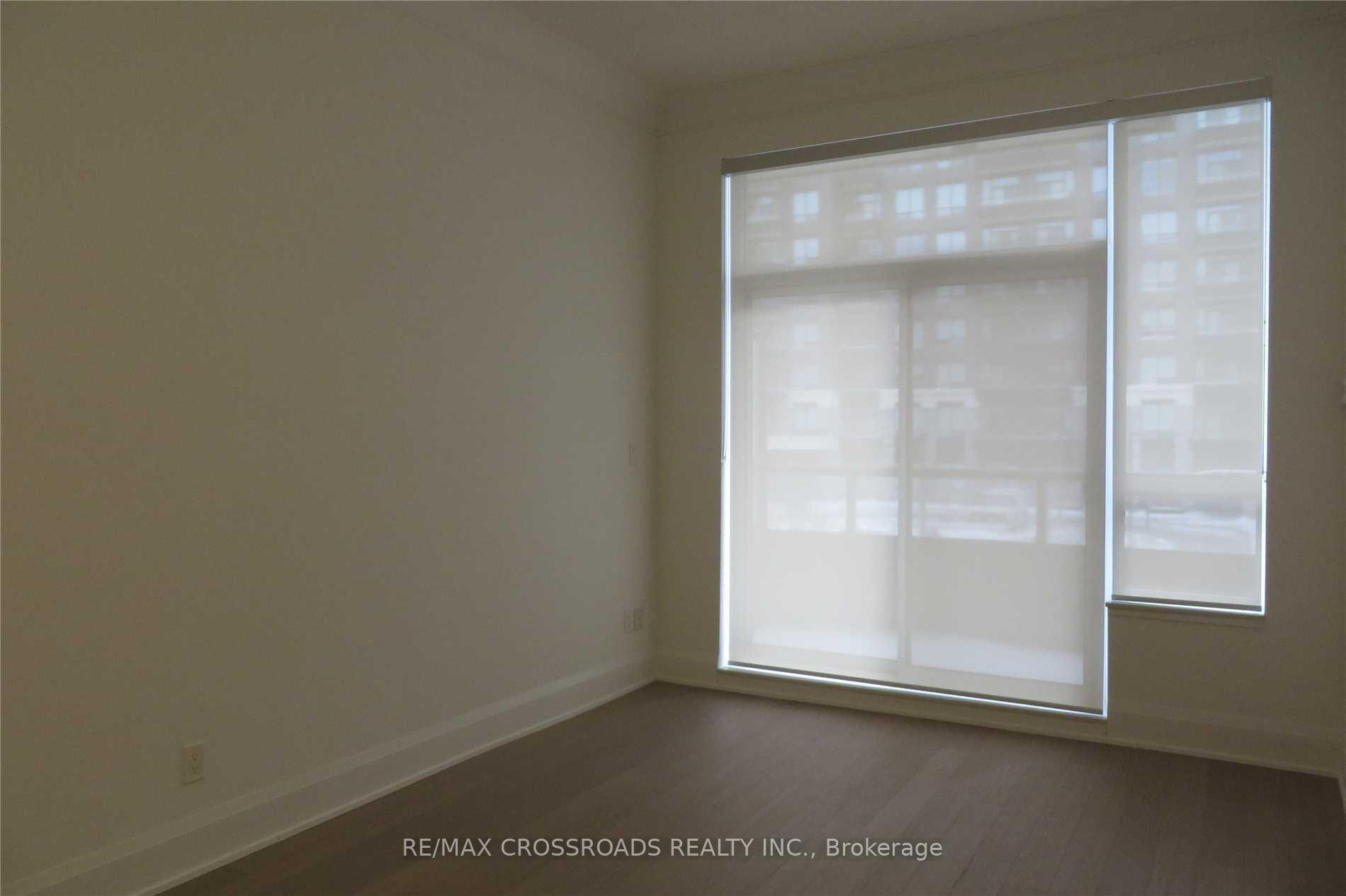 Photo 8 of Unit 207, 25 Water Walk Drive, Markham, Unionville — HOMEH