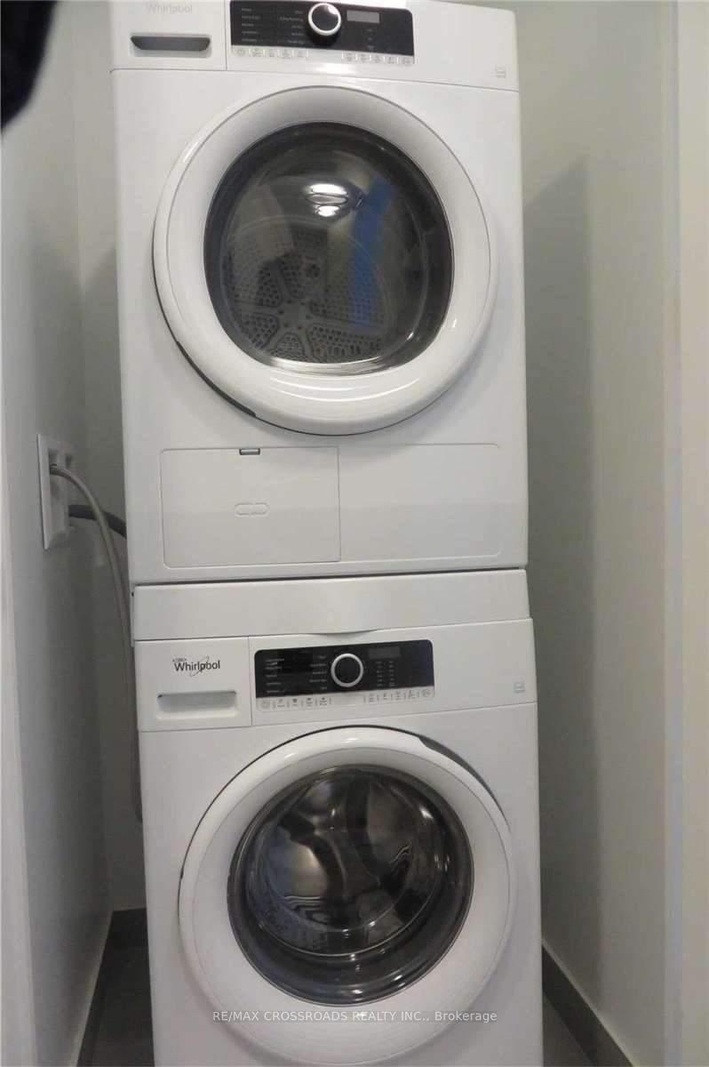 Photo 10 of Unit 207, 25 Water Walk Drive, Markham, Unionville — HOMEH