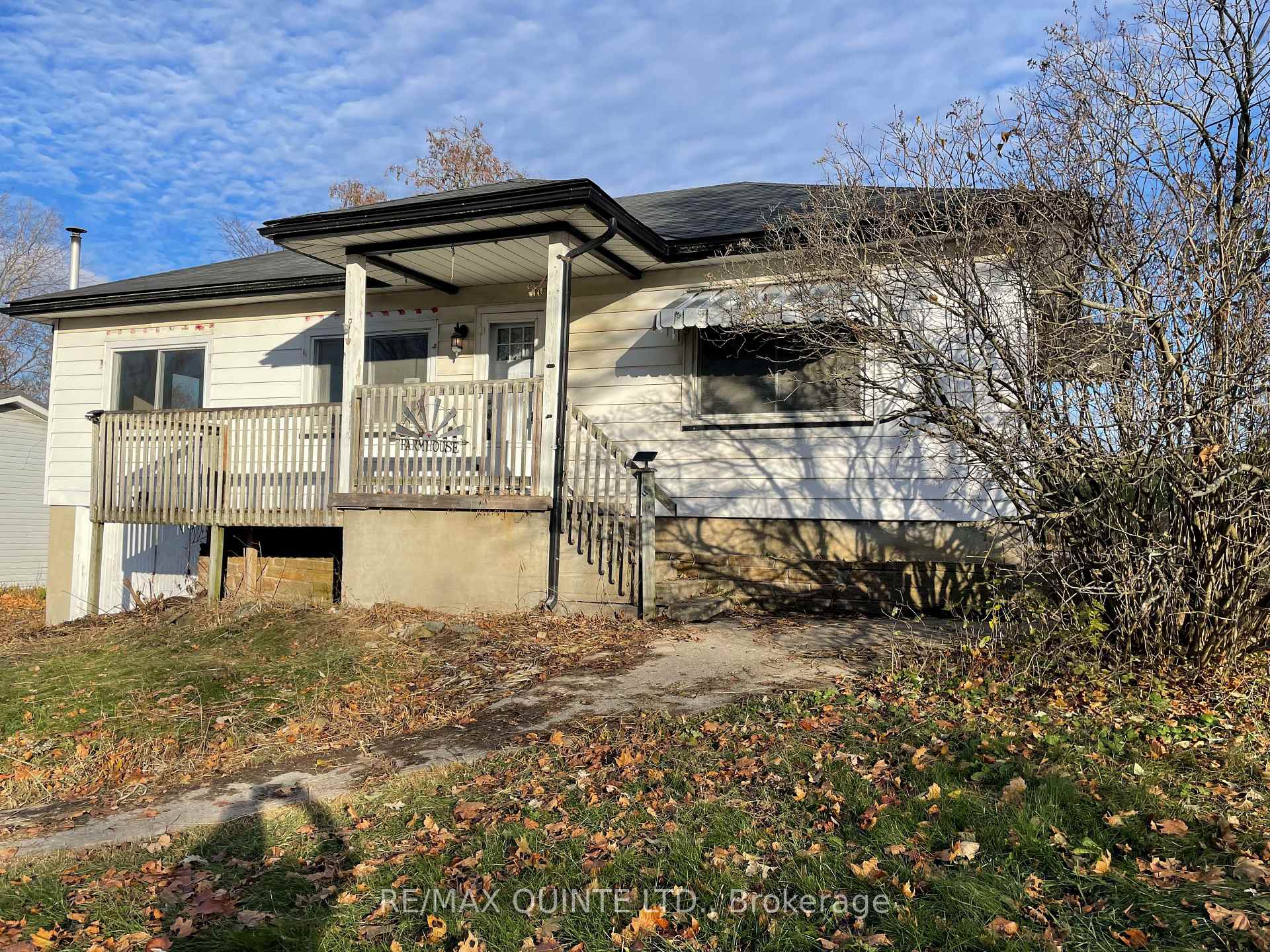 Photo 1 of 3724 Battersea Road, Frontenac, Frontenac South — HOMEH