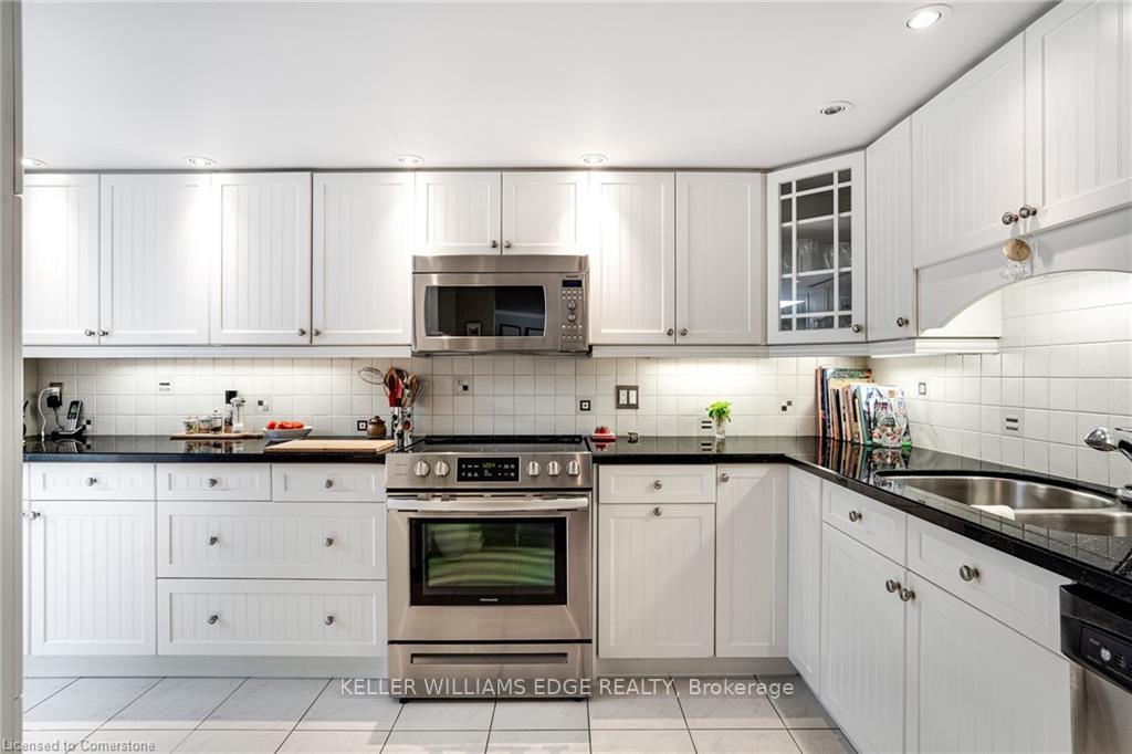 Photo 13 of Unit 2, 150 Wilson Street W, Hamilton, Ancaster — HOMEH
