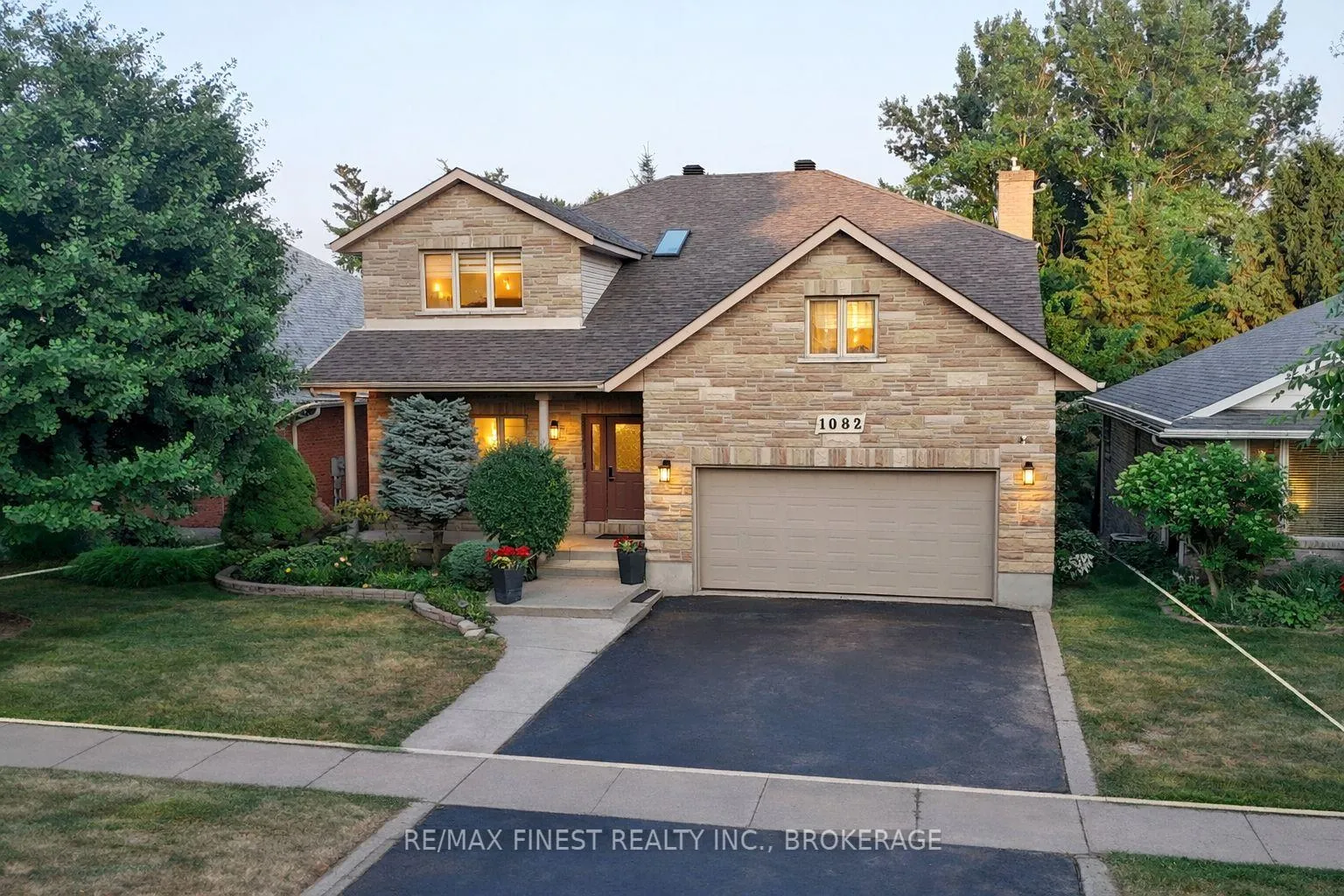 Photo 1 of 1082 Caitlin Crescent, Kingston, North of Taylor-Kidd Blvd — HOMEH