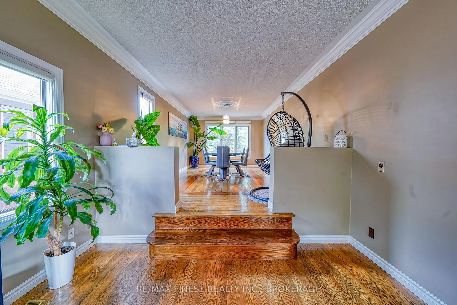 Photo 6 of 1082 Caitlin Crescent, Kingston, North of Taylor-Kidd Blvd — HOMEH