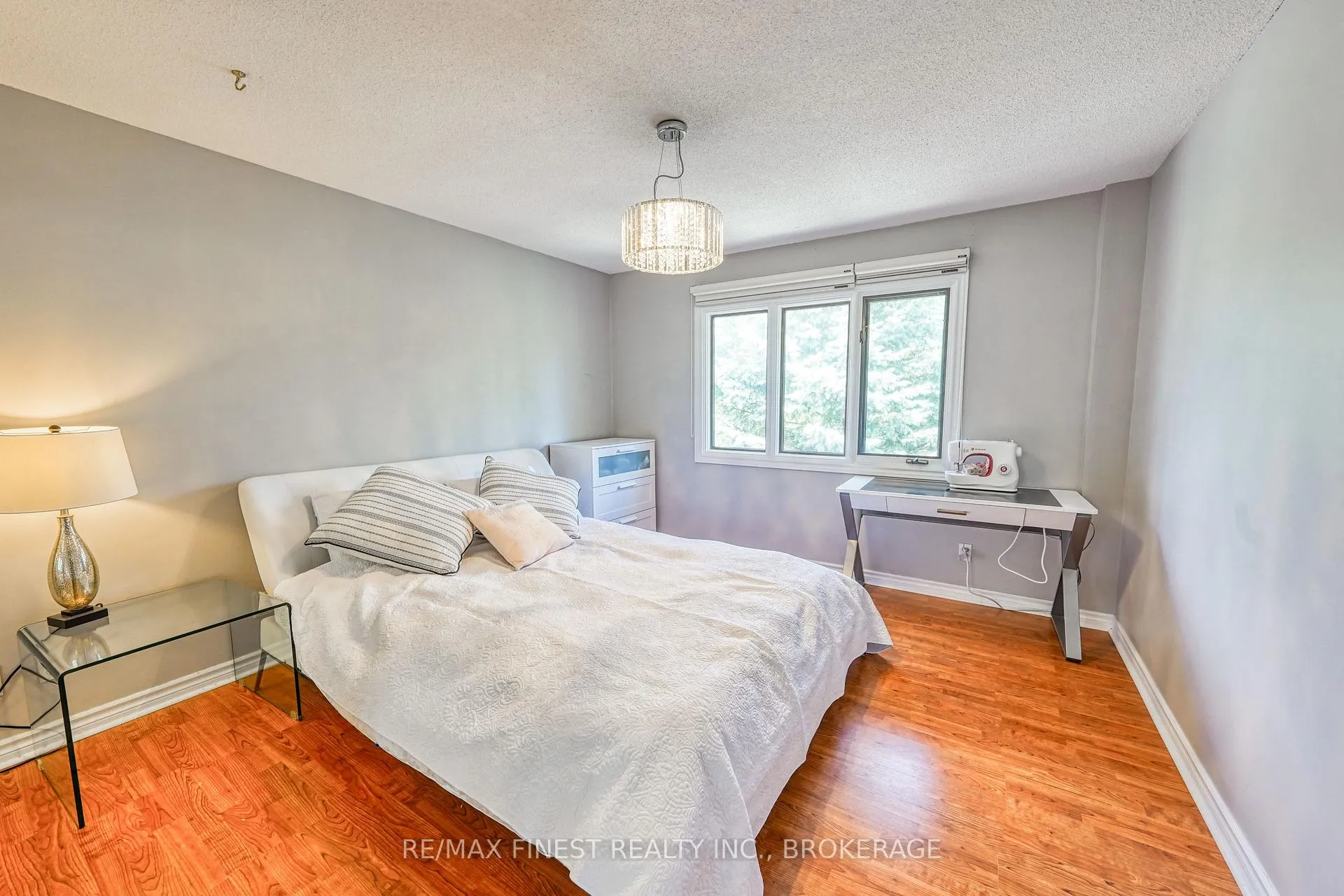 Photo 20 of 1082 Caitlin Crescent, Kingston, North of Taylor-Kidd Blvd — HOMEH
