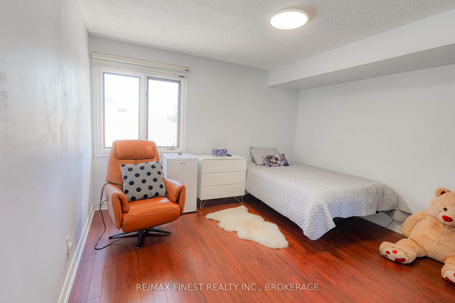 Photo 21 of 1082 Caitlin Crescent, Kingston, North of Taylor-Kidd Blvd — HOMEH