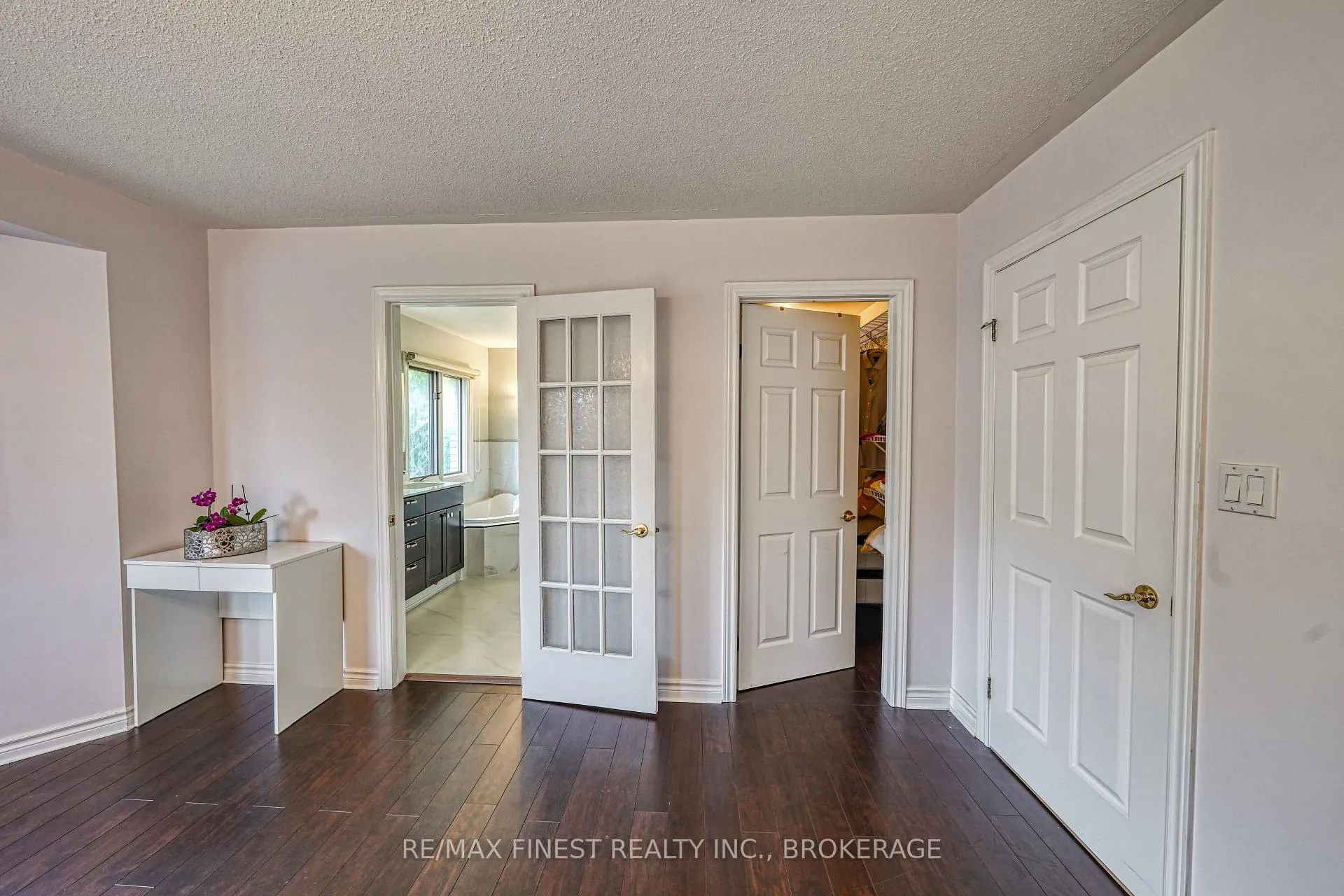 Photo 24 of 1082 Caitlin Crescent, Kingston, North of Taylor-Kidd Blvd — HOMEH