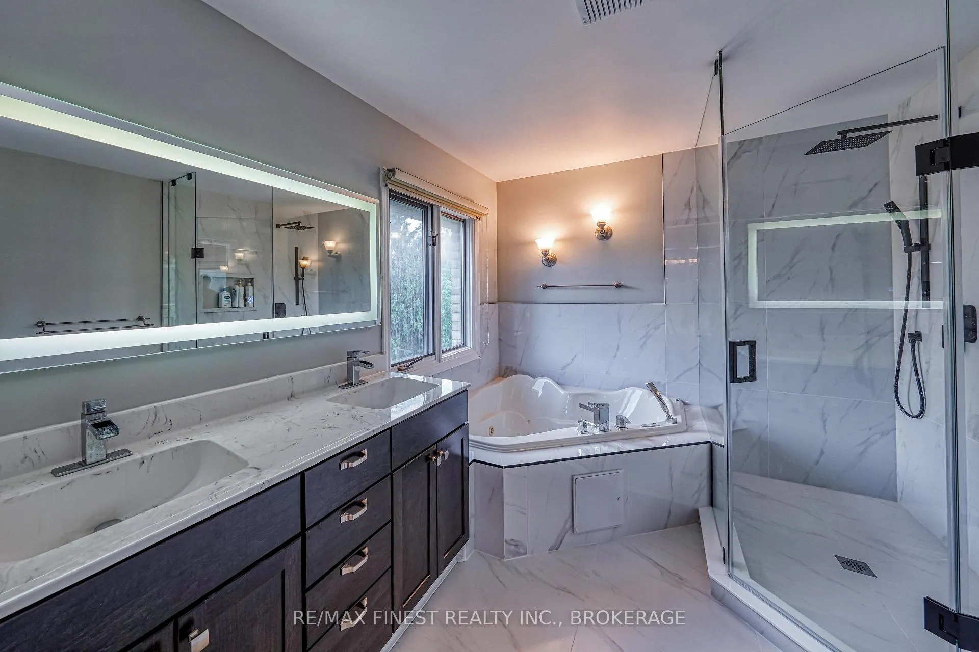 Photo 25 of 1082 Caitlin Crescent, Kingston, North of Taylor-Kidd Blvd — HOMEH