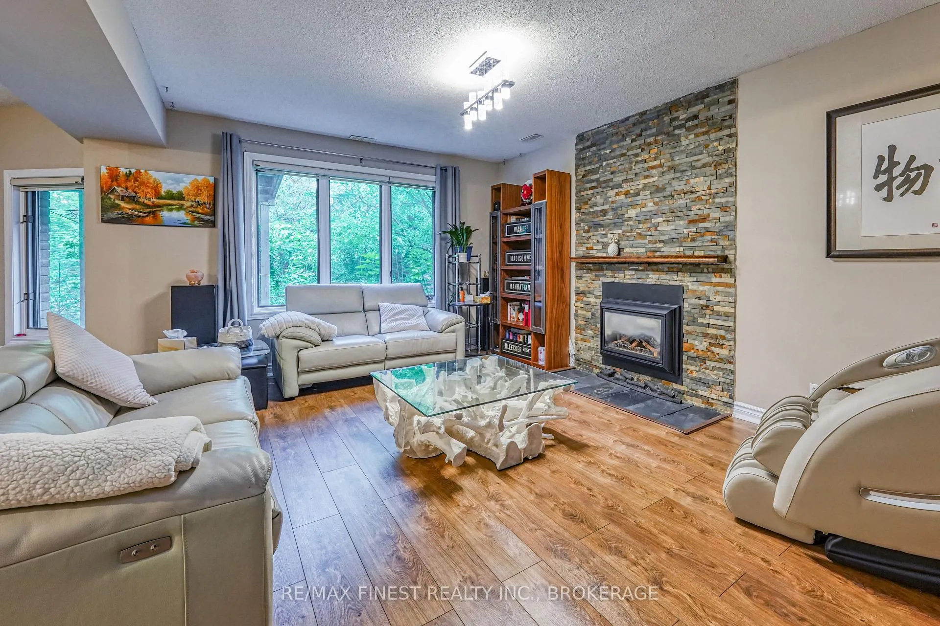Photo 36 of 1082 Caitlin Crescent, Kingston, North of Taylor-Kidd Blvd — HOMEH